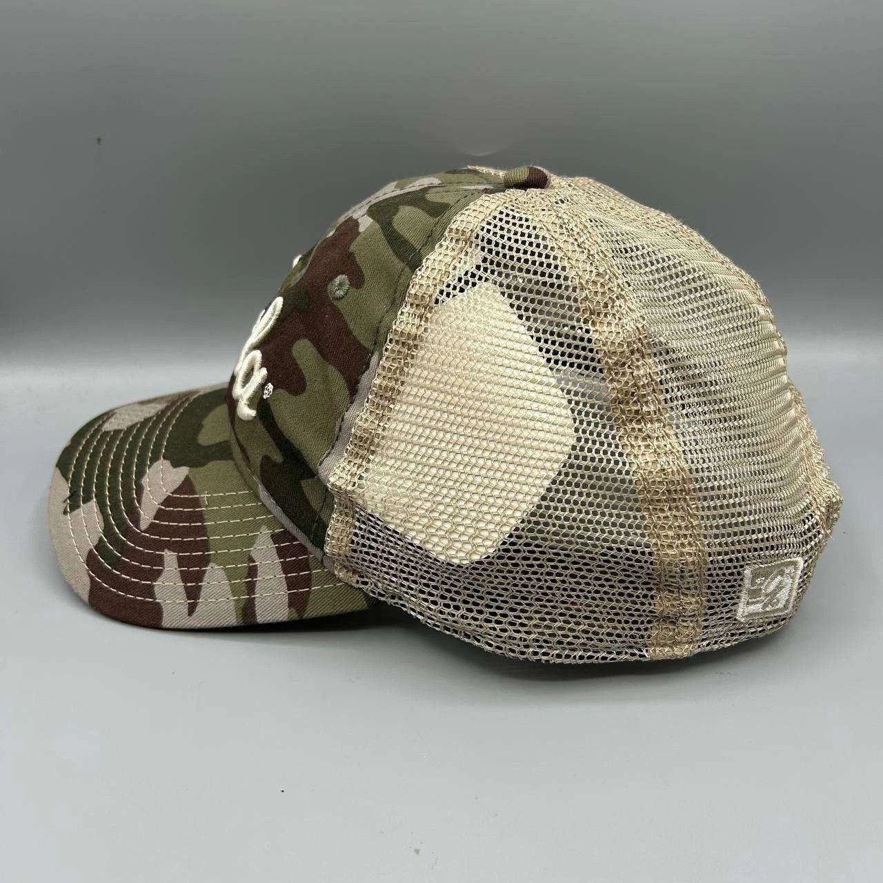 The Game Vintage UCLA Bruins Trucker Hat Men Camo NCAA Snap Back Cap Size ONE SIZE - 6 Thumbnail