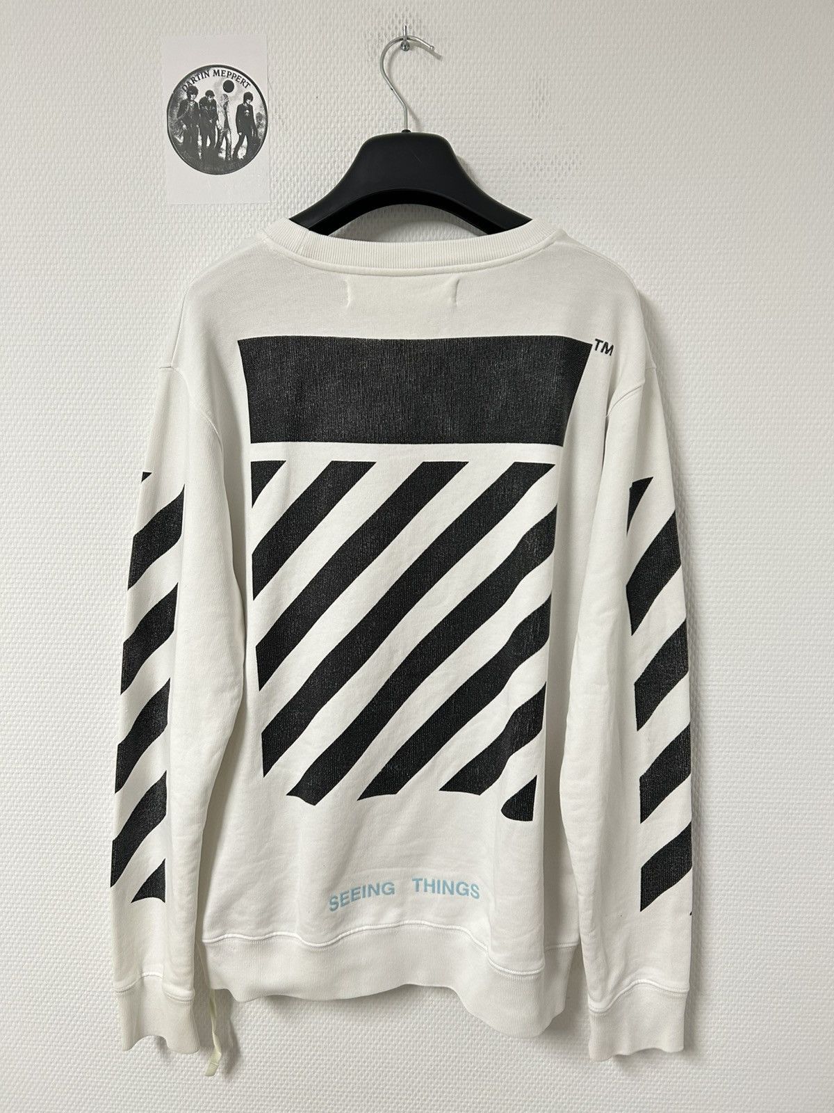 Off-White FW2017 “Seeing Things” Caravaggio Crewneck Size US M / EU 48-50 / 2 - 3 Thumbnail