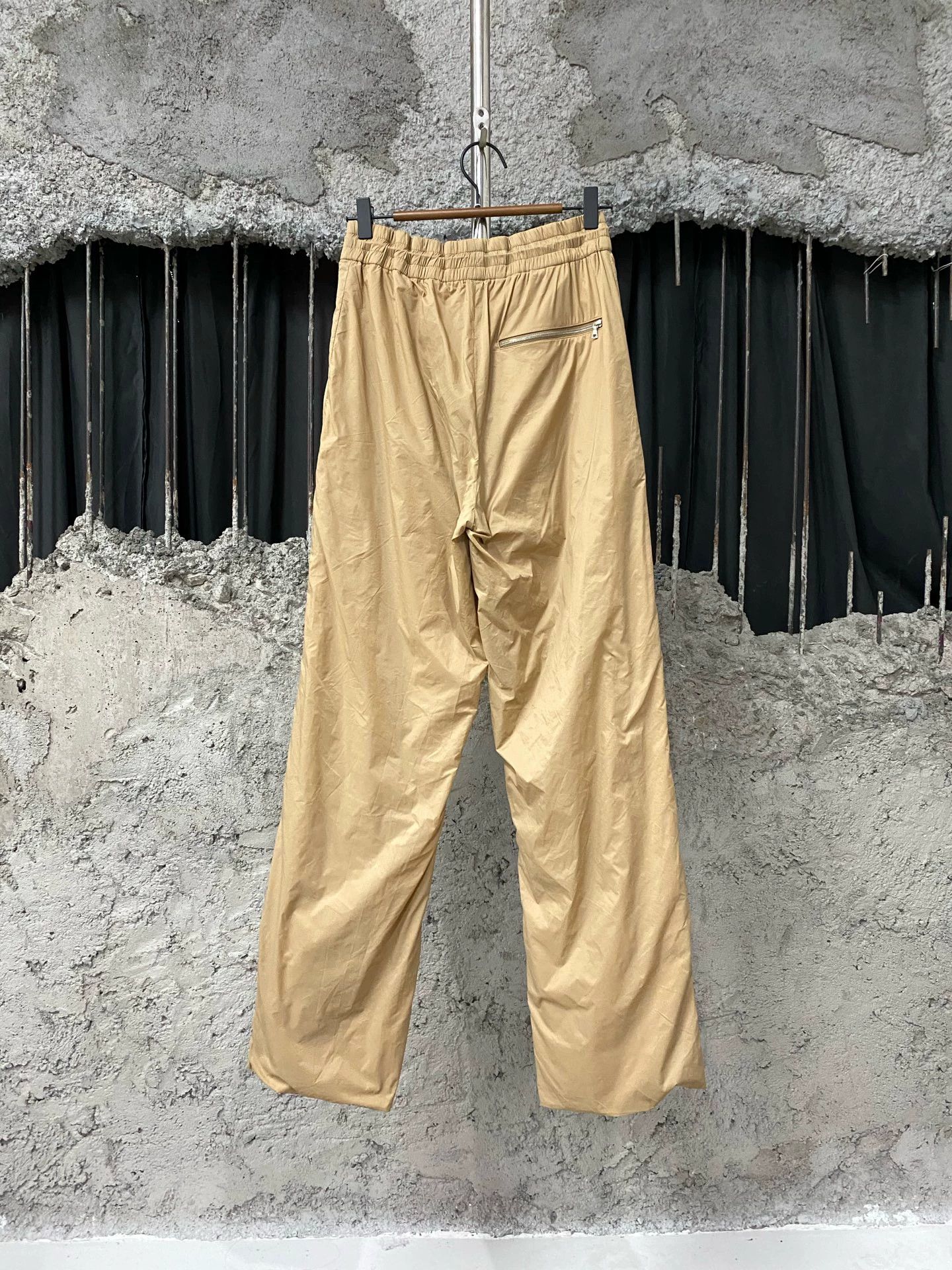Dries Van Noten Dries Van Noten pants 44 NWT Size US 28 / EU 44 - 2 Thumbnail