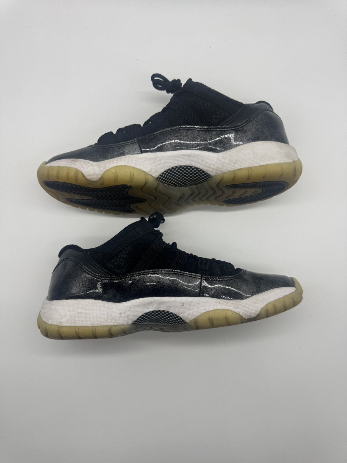 Nike Nike Air Jordan Retro 11 GS Baron Low Black Youth Size 5.5 Size US 5.5 / EU 38 - 3 Thumbnail
