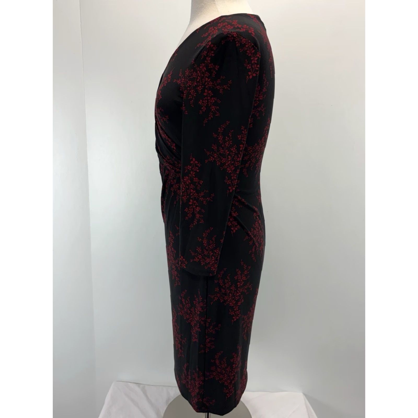 Ralph Lauren Lauren Ralph Lauren Dress Women’s 6 Black Floral Faux Wrap 3/4 Sleeve Knee Length V-Neck Stretch Jersey Classic Wrap Dress Women Mens? Size M / US 6-8 / IT 42-44 - 2 Thumbnail