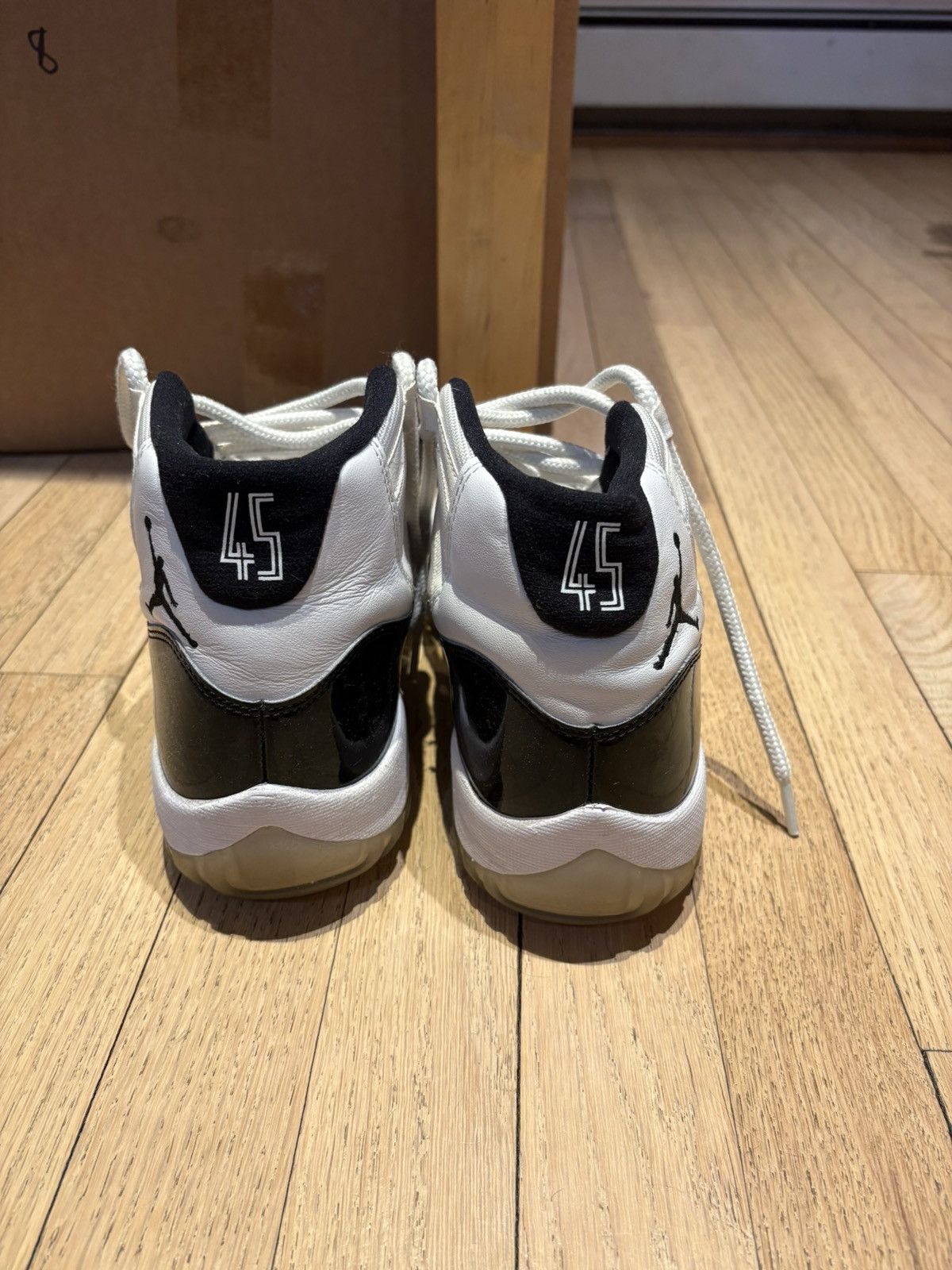 Jordan Brand Air Jordan 11 Retro 'Concord' Size US 9.5 / EU 42-43 - 3 Thumbnail