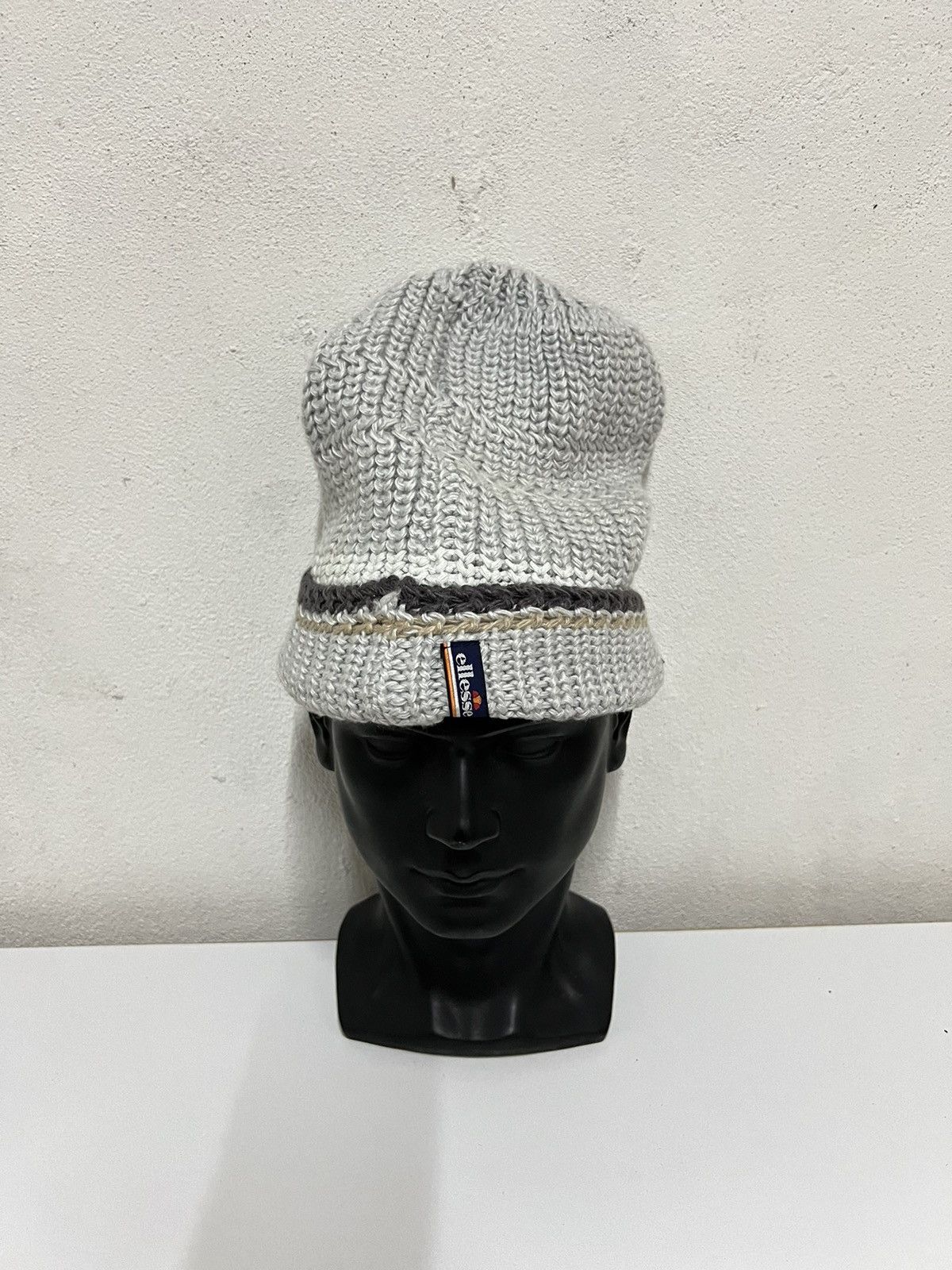 Ellesse Vintage Ellesse Crochet Beanie Hats Size ONE SIZE - 2 Thumbnail