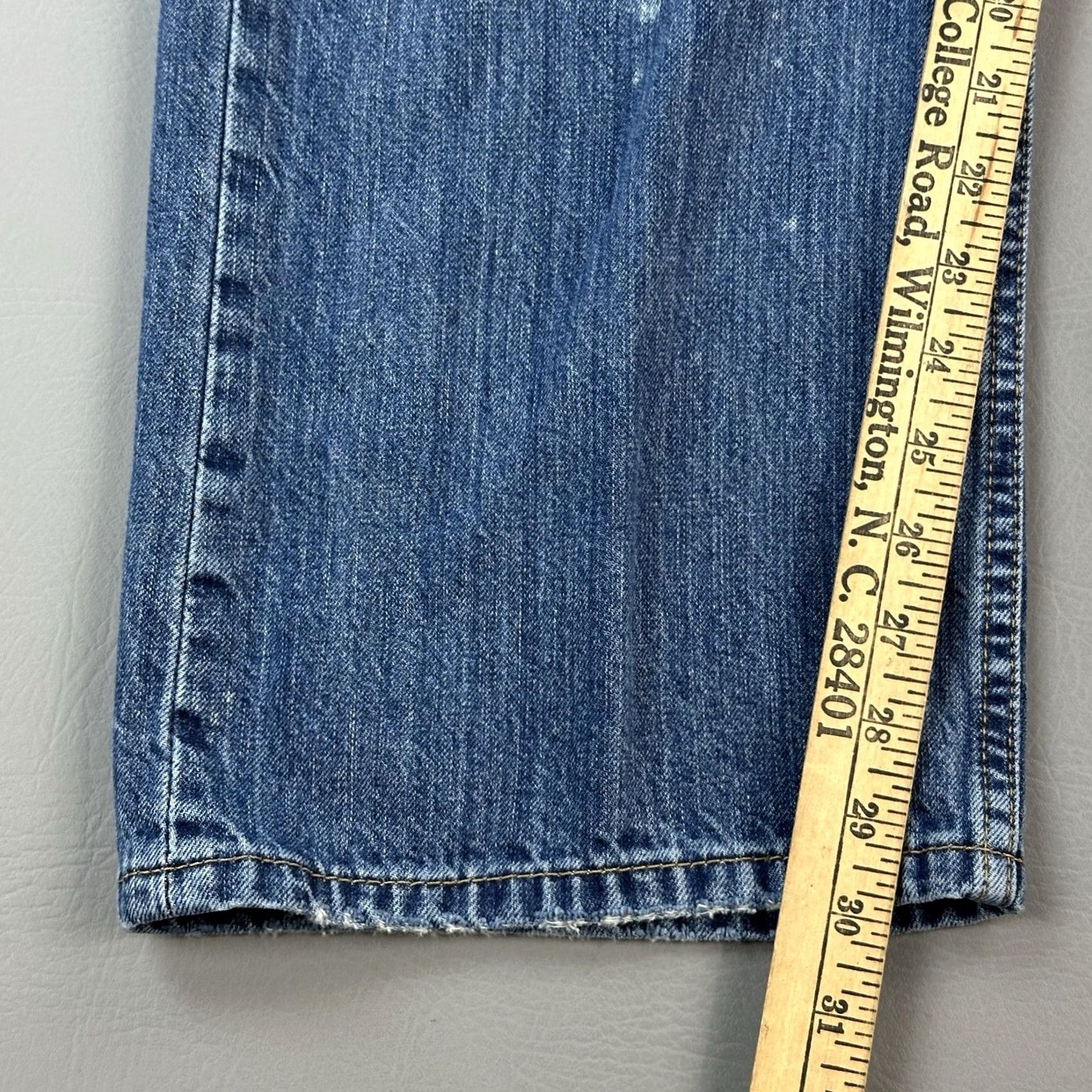 Levi's Levi's 569 Jeans Mens 38x30 Medium Wash Denim Loose Straight Fit Distressed Jeans Size US 38 / EU 54 - 3 Thumbnail