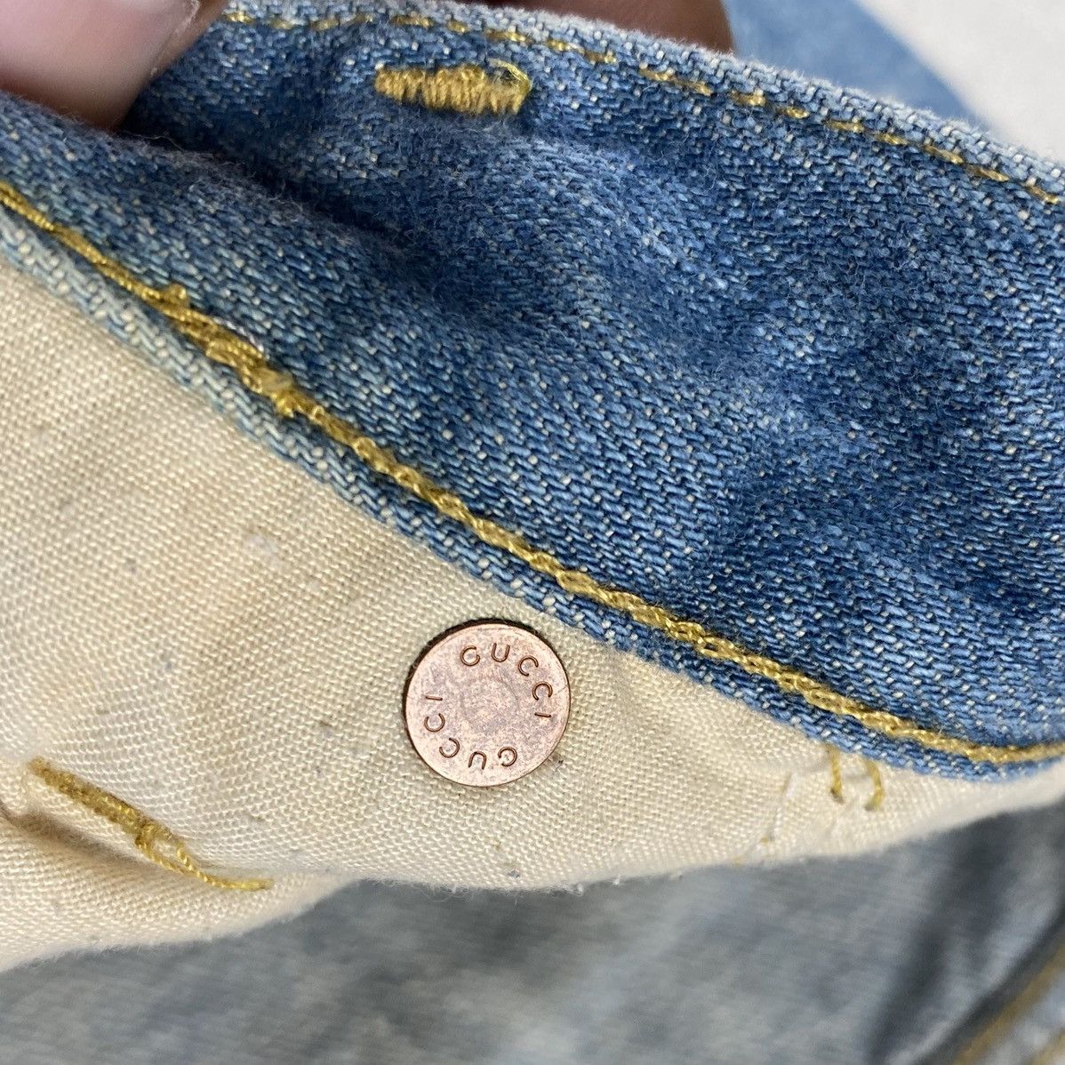 Gucci Vintage GUCCI Distressed Denim Jeans Size US 35 - 7 Thumbnail