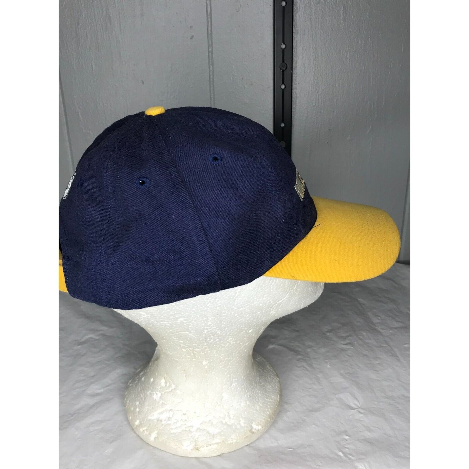 Nike Vintage Rare Nike Basketball Hat Navy Blue strapback Size ONE SIZE - 2 Thumbnail