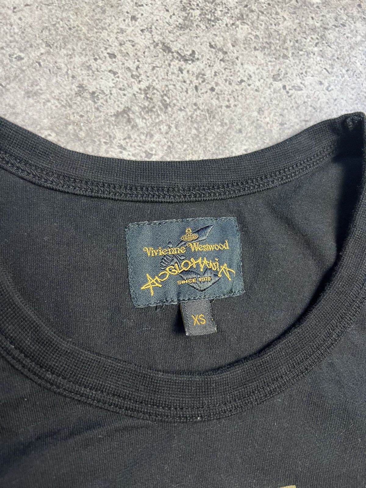 Vivienne Westwood VIVIENNE WESTWOOD T-SHIRT BIG LOGO GRAPHIC DESIGN Size US XS / EU 42 / 0 - 7 Thumbnail