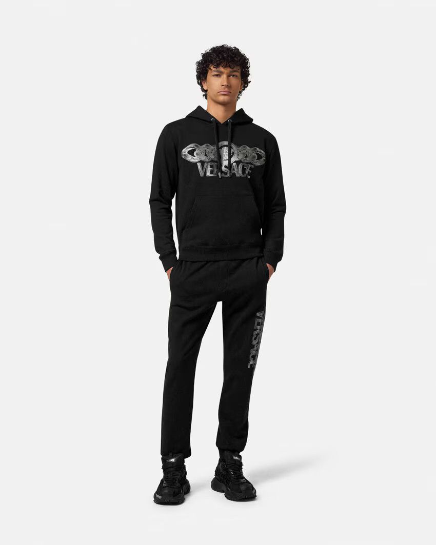 Versace o1s22i1n0125 Medusa On Chain Hoodie in Black Size US M / EU 48-50 / 2 - 2 Thumbnail