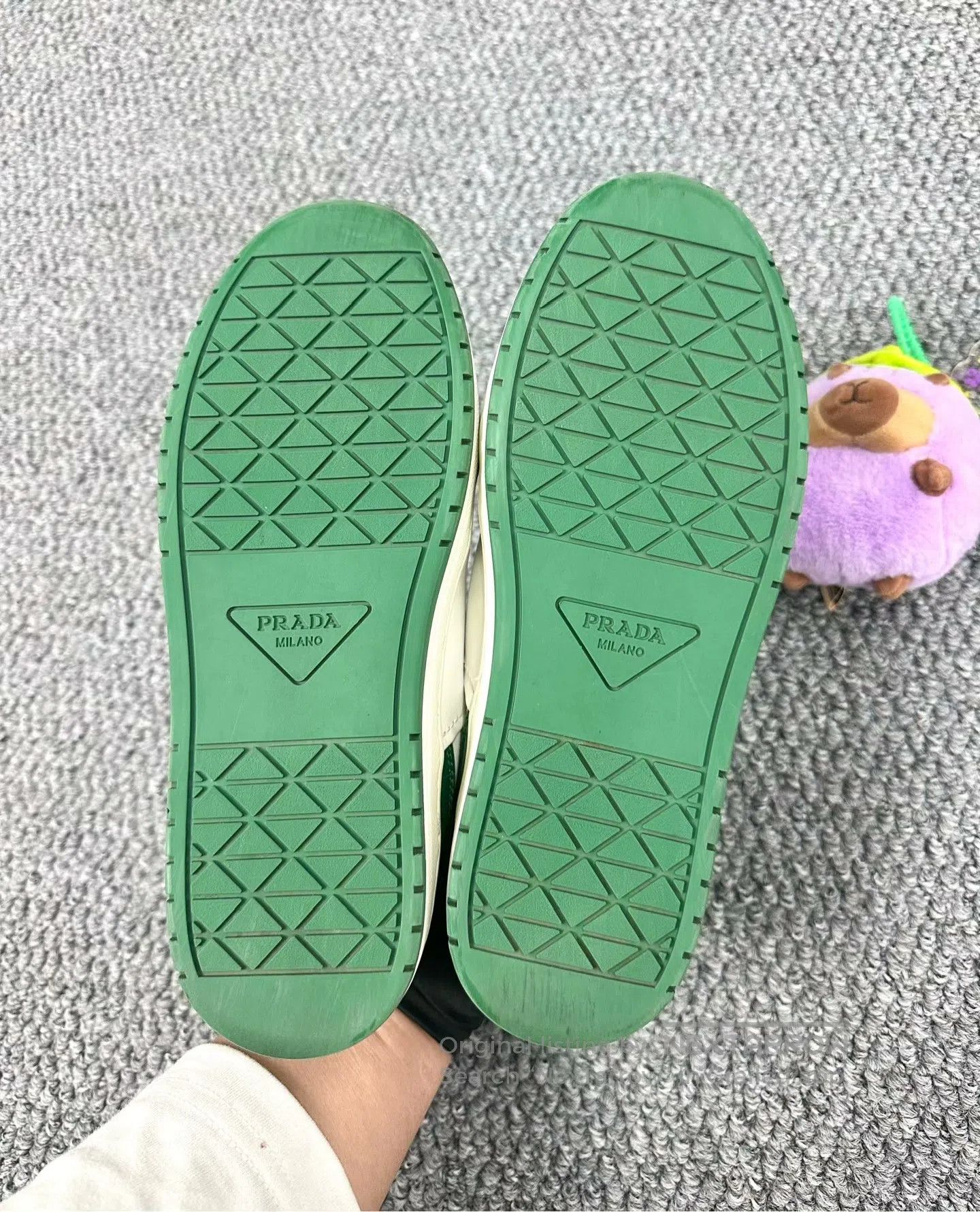 Prada Prada White and Green Triangle Logo Low-Top Sneakers| Size US 6 / IT 36 - 5 Thumbnail