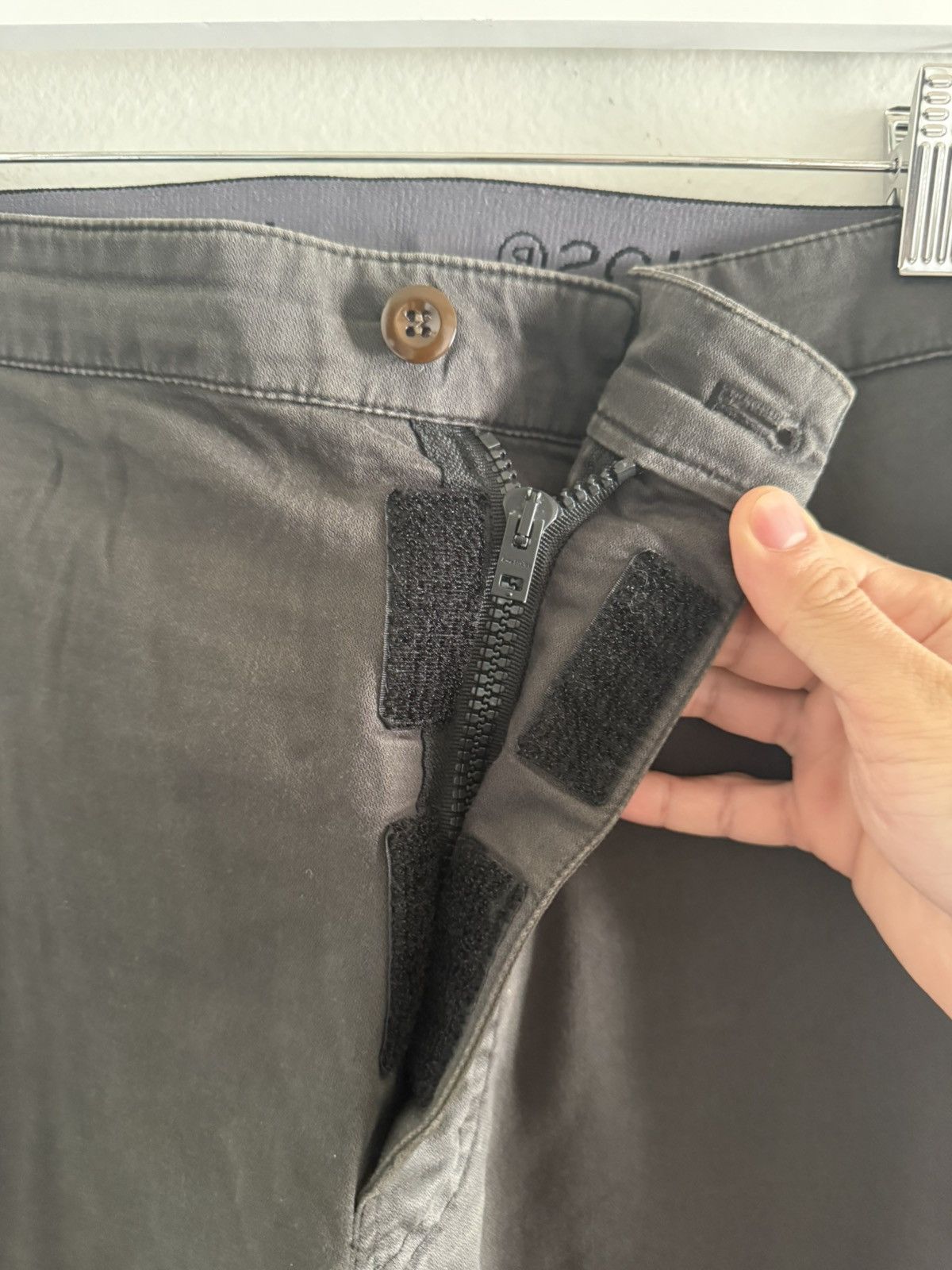 Acne Studios Acne Studios Chevron 6 Pocket Cargo Pants Washed Anthracite Size US 34 / EU 50 - 16 Thumbnail