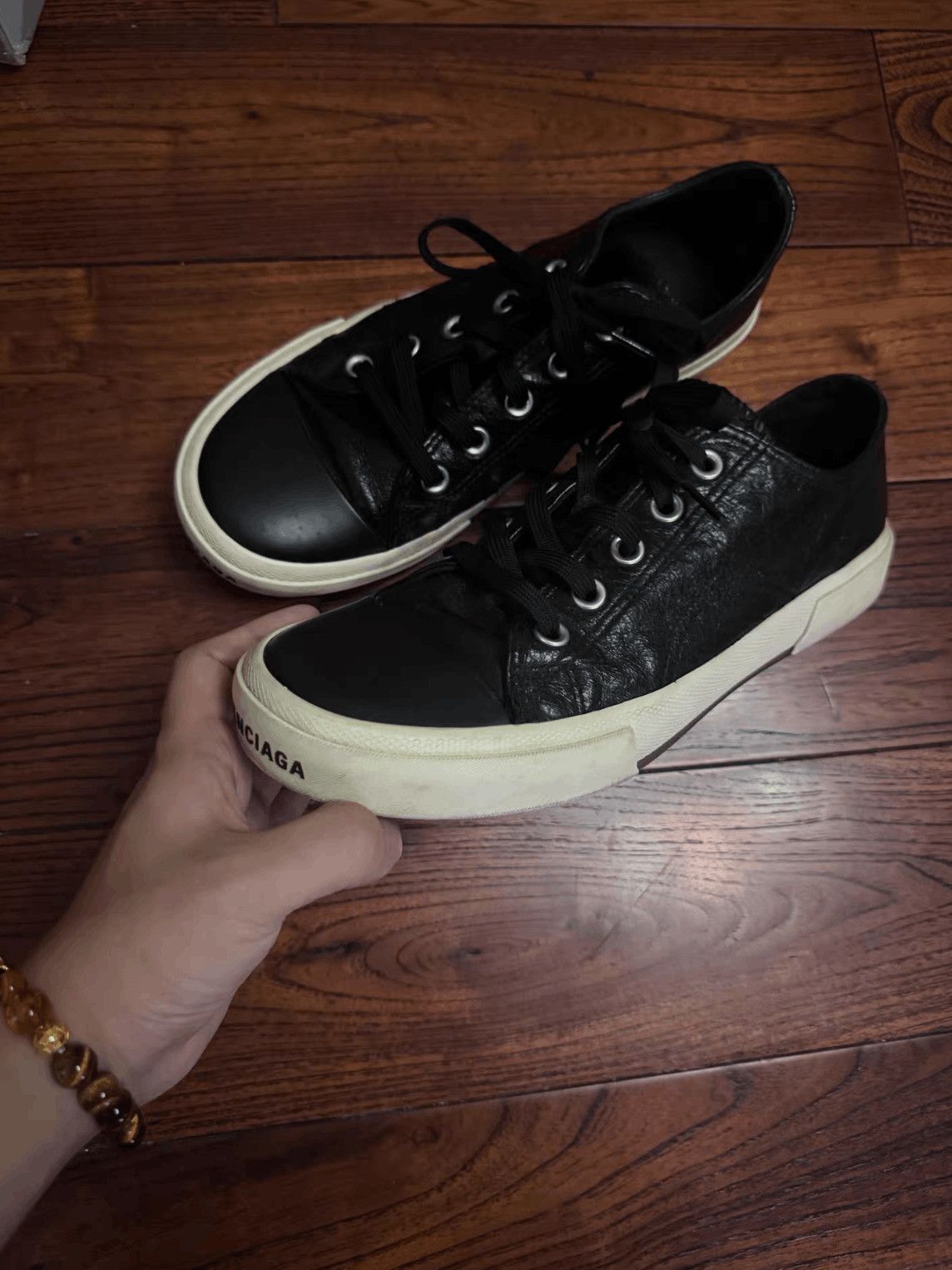 Balenciaga Balenciaga Sz 40 Balenciaga Front Logo Sneaker-2506 Size US 7 / EU 40 - 1 Thumbnail