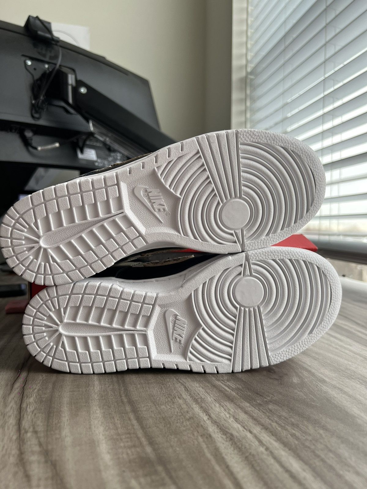Nike Size 8 Women’s - Nike Dunk SE Low Primal Black NEW Size US 8 / IT 38 - 7 Thumbnail