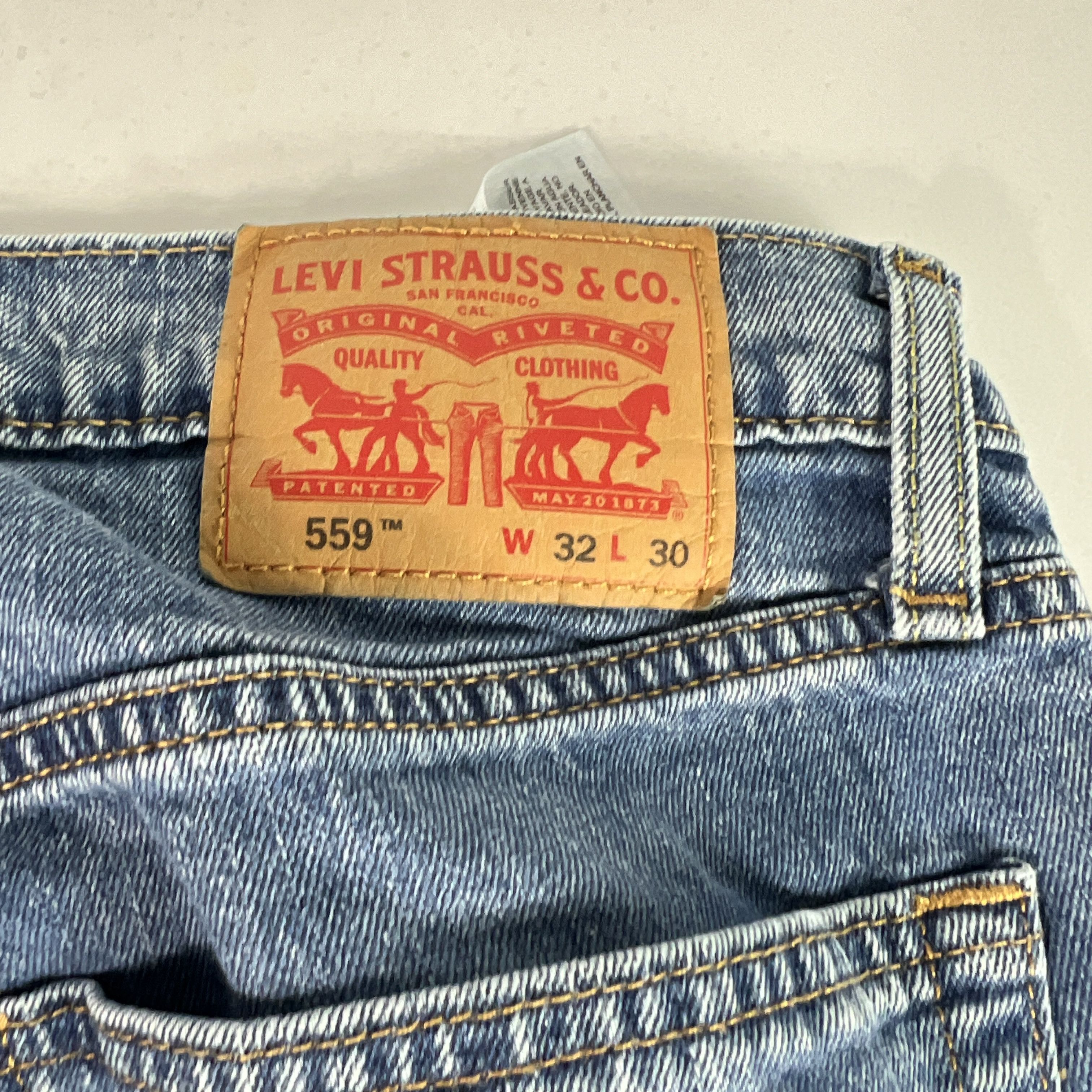 Levi's Levi's Jeans 559 Relaxed Straight Blue Faded Stretch Denim Size US 31 - 13 Thumbnail