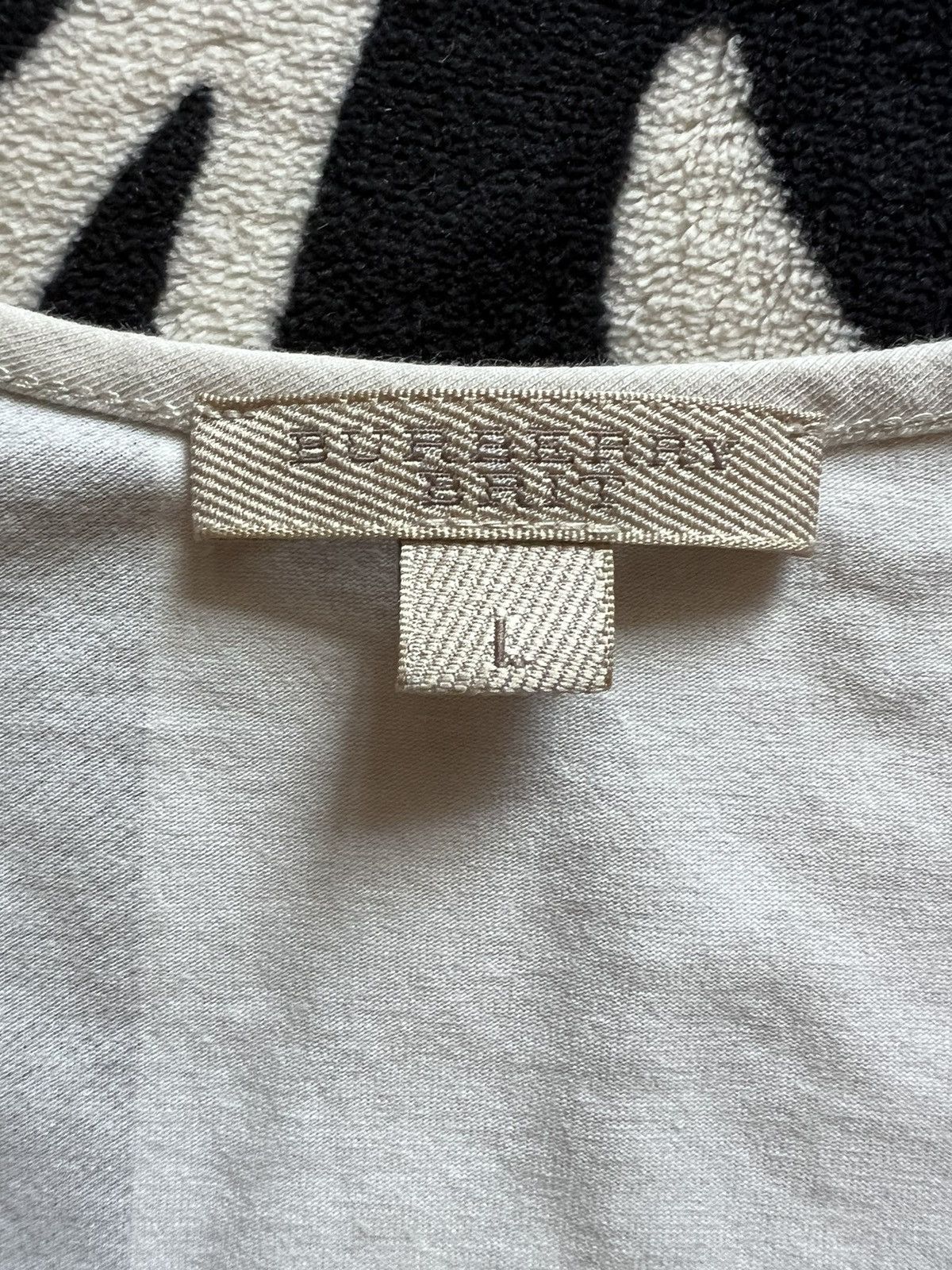 Burberry × Burberry Prorsum Burberry Brit Nova Check t-shirt luxury authentic Size L / US 10 / IT 46 - 6 Thumbnail