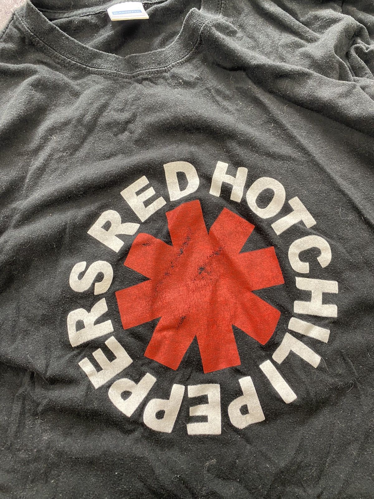 Band Tees × Vintage Vintage Red Hot Chili Peppers Band Tee Tshirt Size US S / EU 44-46 / 1 - 2 Thumbnail