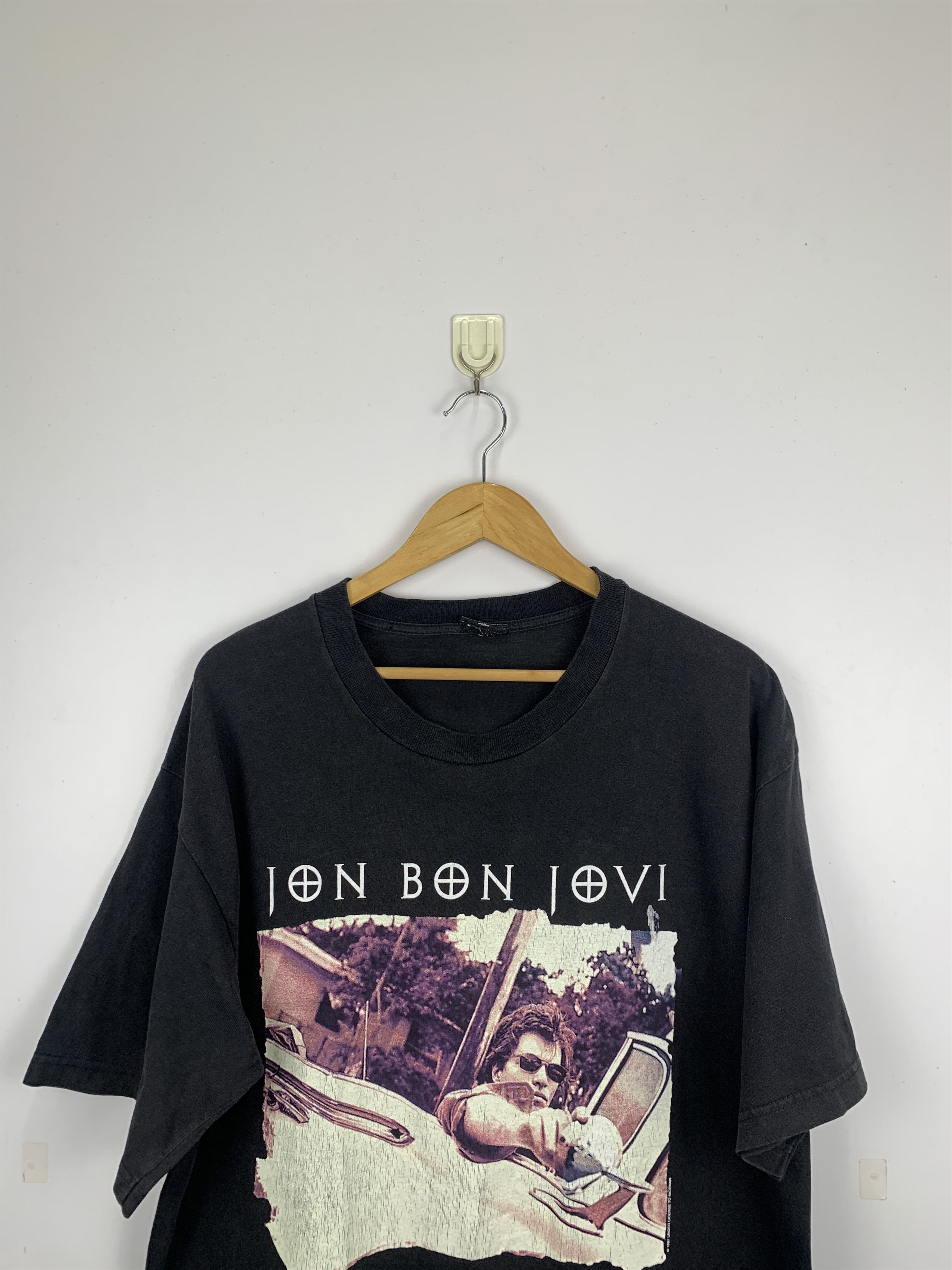 Band Tees × Bon Jovi × Vintage Vintage 90s Bon Jovi Band T Shirt TA0101 Size US L / EU 52-54 / 3 - 2 Thumbnail