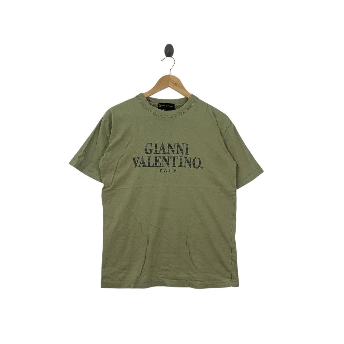 Vintage Vintage GIANNI VALENTINO ITALY Box Logo Tee Shirt Top Spel Size M / US 6-8 / IT 42-44 - 1 Thumbnail