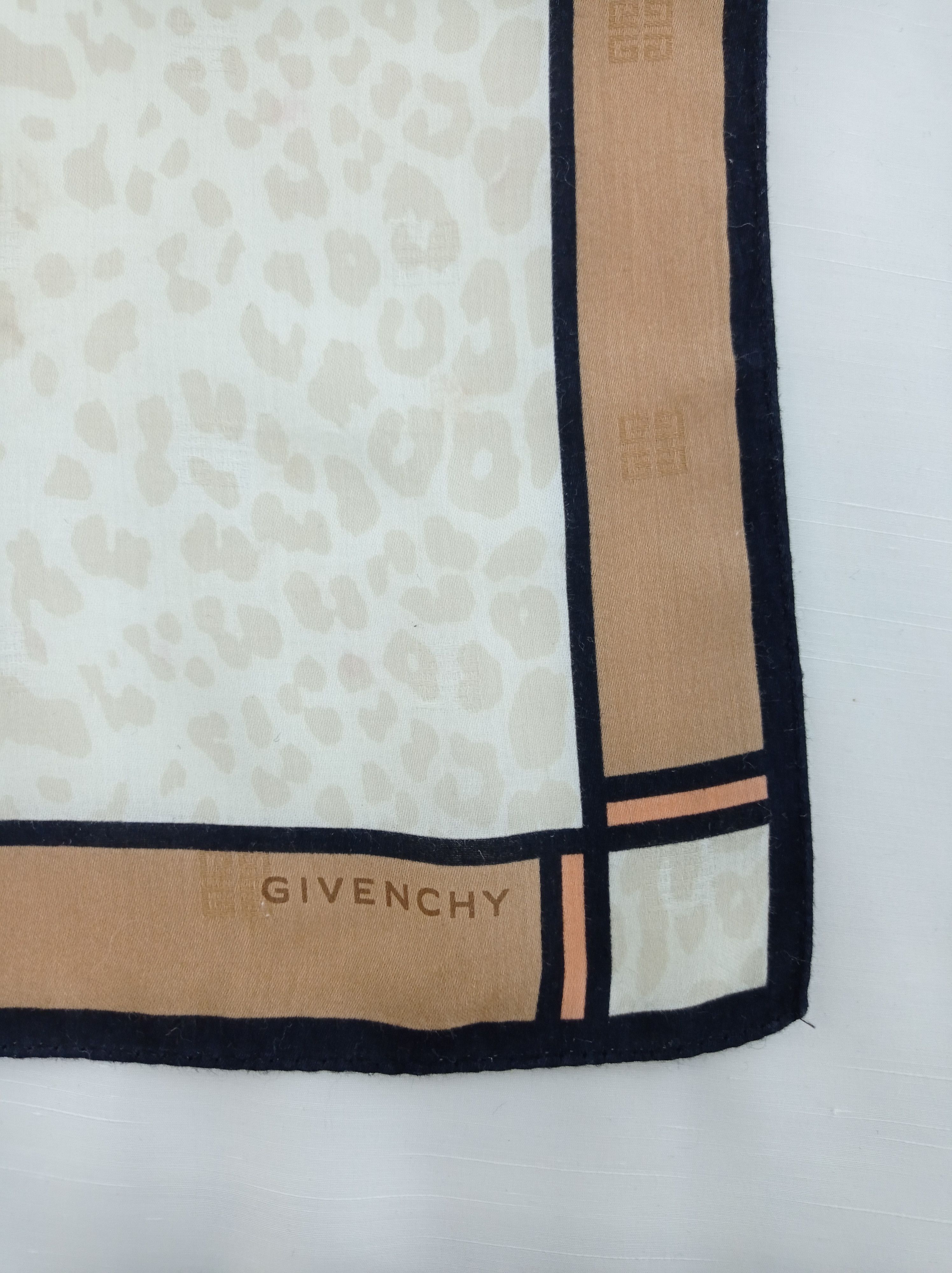Givenchy Vintage Givenchy Handkerchief Neckerchief Bandana H036E Size ONE SIZE - 4 Thumbnail