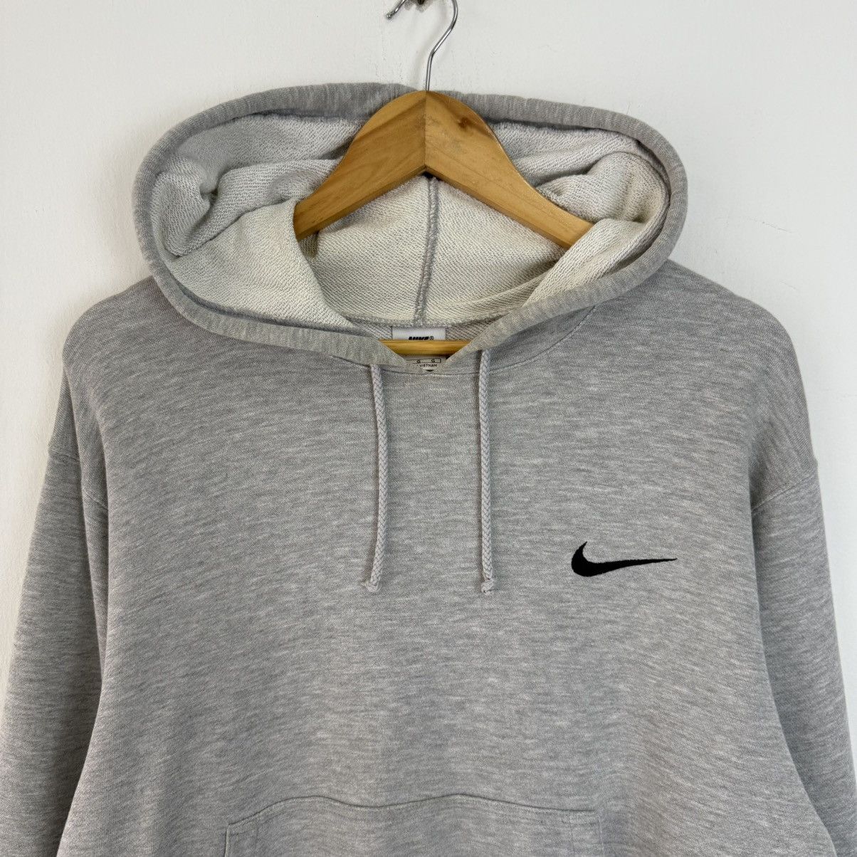 Nike Vintage Nike Basic Swoosh Hoodie. Size US L / EU 52-54 / 3 - 3 Thumbnail