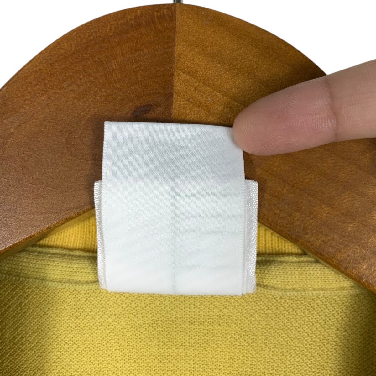 Lacoste Vintage LACOSTE FRANCE Embossed Logo Polo Golf Yellow Size XS / US 0-2 / IT 36-38 - 7 Thumbnail
