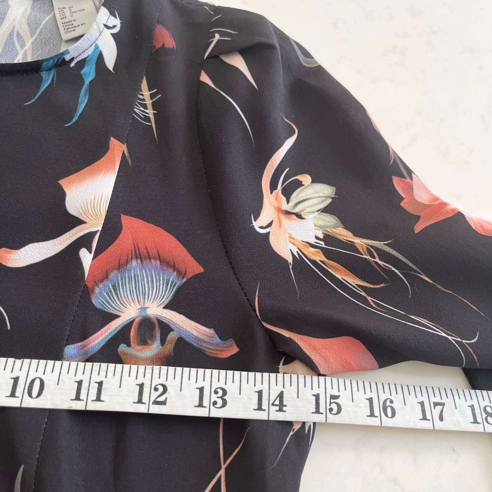 H&M H&M Black Floral Midi Dress Open Back Long Sleeve Flowy Size XS / US 0-2 / IT 36-38 - 7 Thumbnail