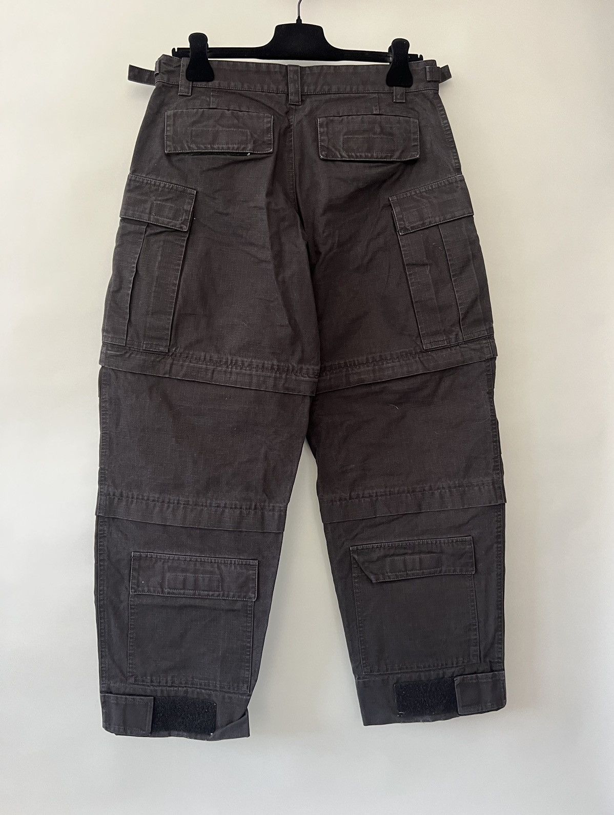 Balenciaga Balenciaga Baggy Cargo Pants Size US 30 / EU 46 - 9 Thumbnail
