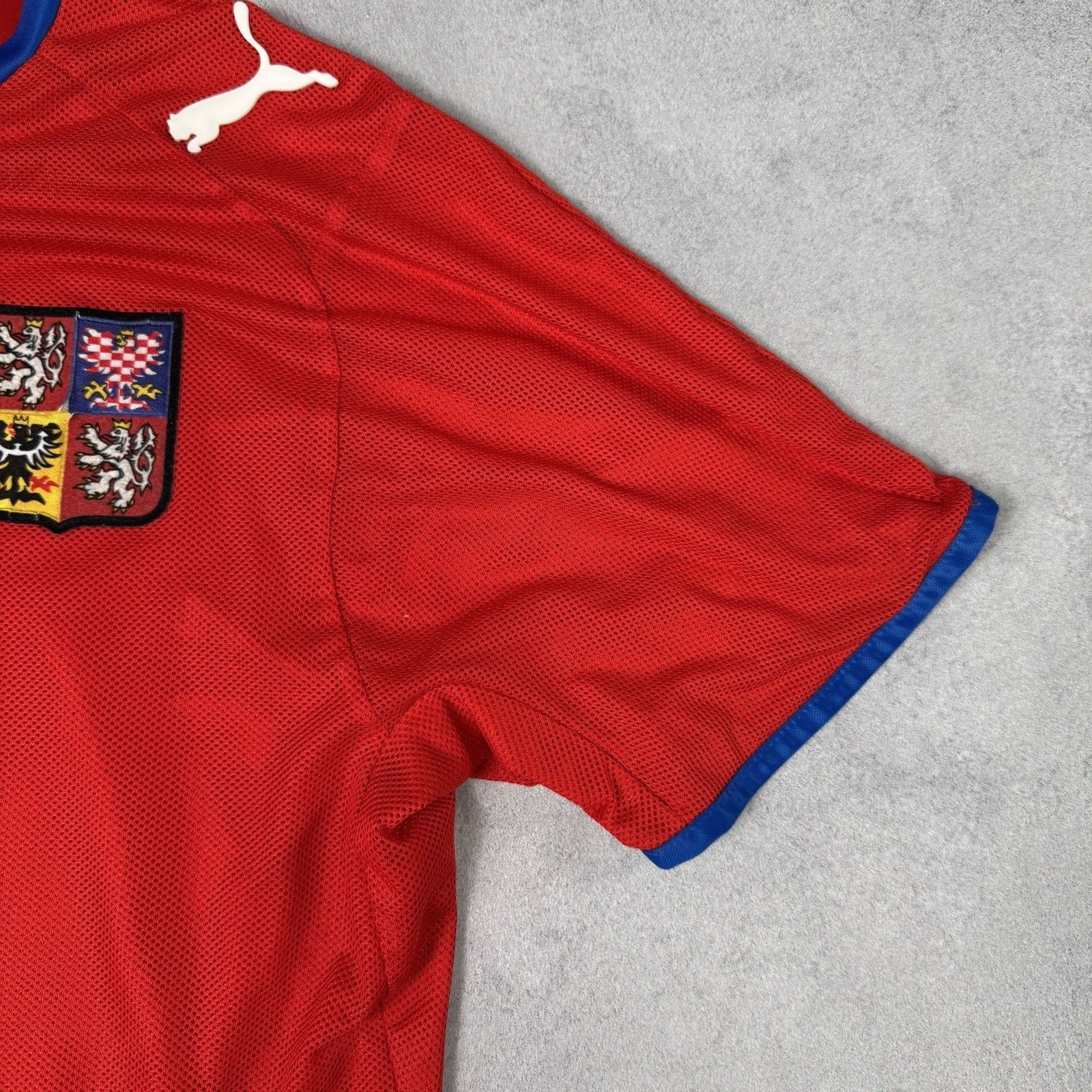 Puma Czech Republic 2008 - 2009 Home football shirt jersey Soccer Size US M / EU 48-50 / 2 - 2 Thumbnail