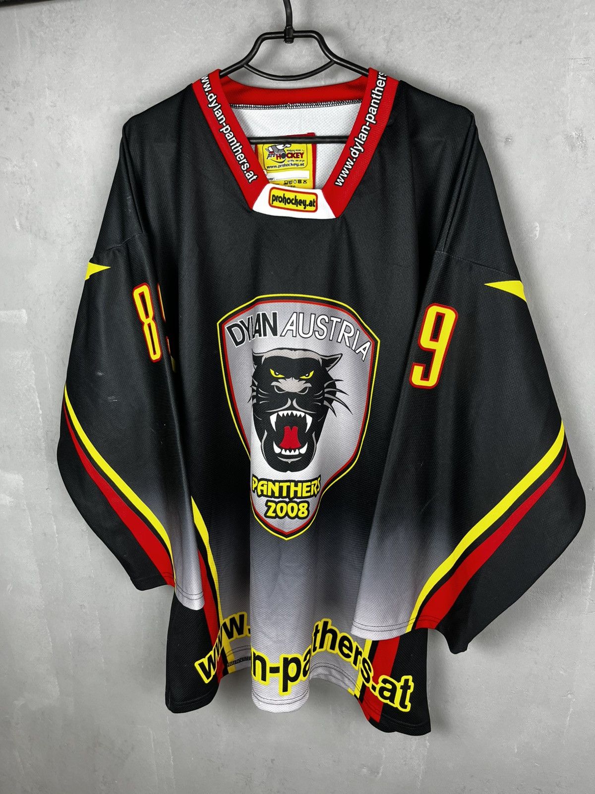 Vintage Panthers 2008 Hockey Dylan Austria Jersey Size XL Size US XL / EU 56 / 4 - 1 Thumbnail