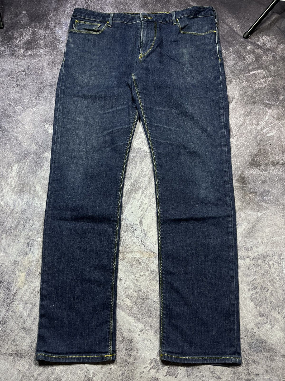 Emporio Armani Armani Jeans Metal Logo Jeans Denim Vintage Streetwear Y2K Size US 36 / EU 52 - 4 Thumbnail