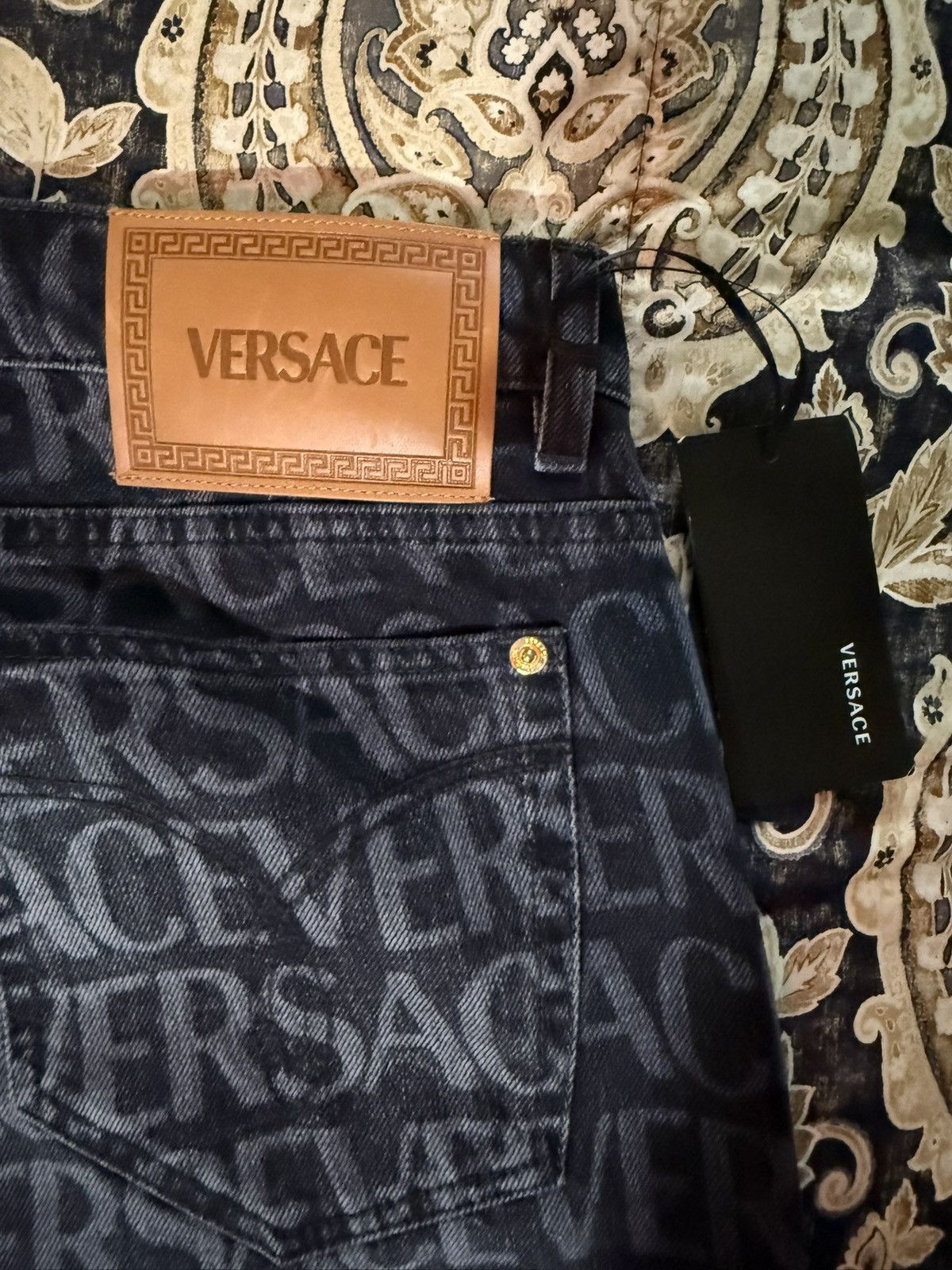 Versace Versace logo all over jeans Size US 34 / EU 50 - 5 Thumbnail