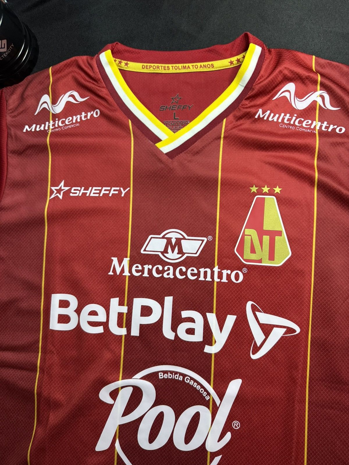 Other Deportes Tolima 2024 Home Soccer Jersey Size M Size US M / EU 48-50 / 2 - 5 Thumbnail