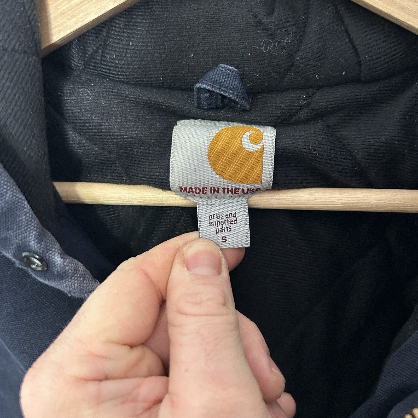 Carhartt Carhartt Quilted Active Jacket “Dark Navy” J140 DNY Size US S / EU 44-46 / 1 - 10 Thumbnail