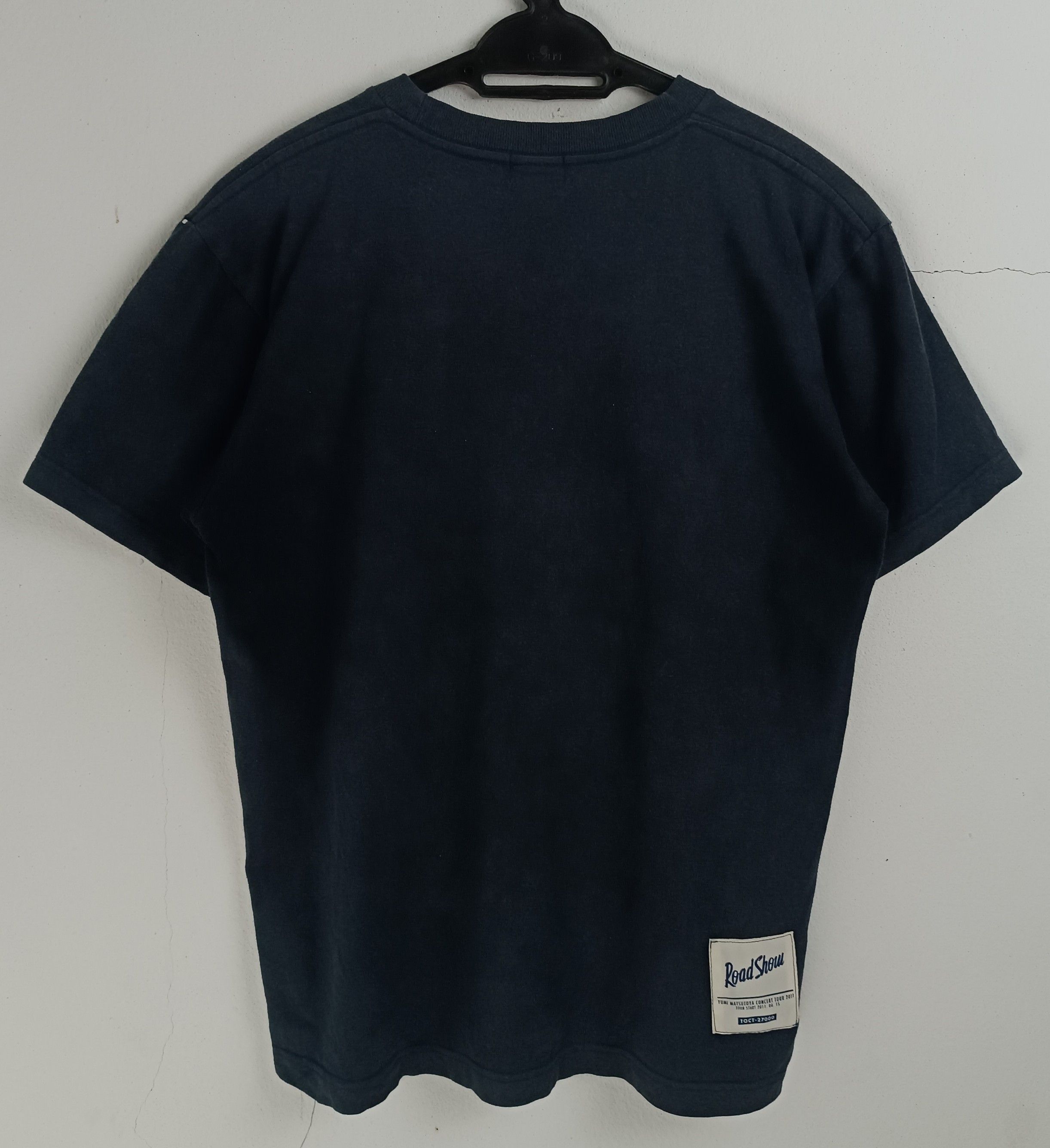 Band Tees VINTAGE 2011 YUMI MATSUTOYA TOUR TEE IDISYNCRATIC JAPANESE Size US M / EU 48-50 / 2 - 4 Thumbnail