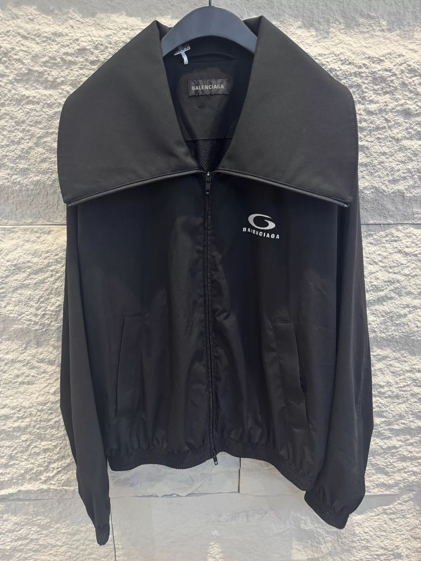 Balenciaga Balenciaga 25 High Collar Jacket Black Ring Logo Size XXS / US 00 / IT 34 - 1 Thumbnail