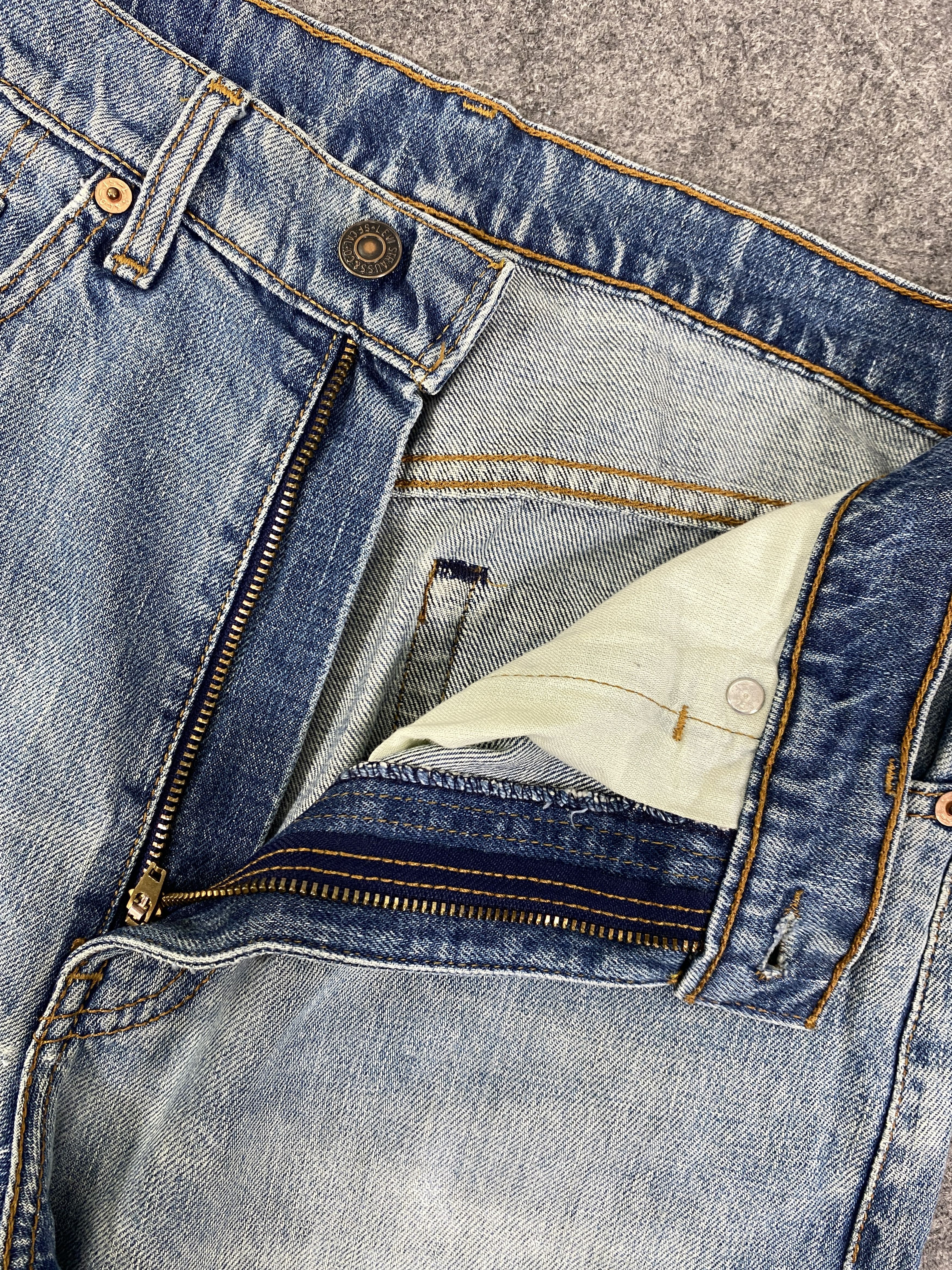 Levi's Faded Blue Vintage Levi's Denim Jeans 31x33.5 - JN3321 Size US 31 - 7 Thumbnail