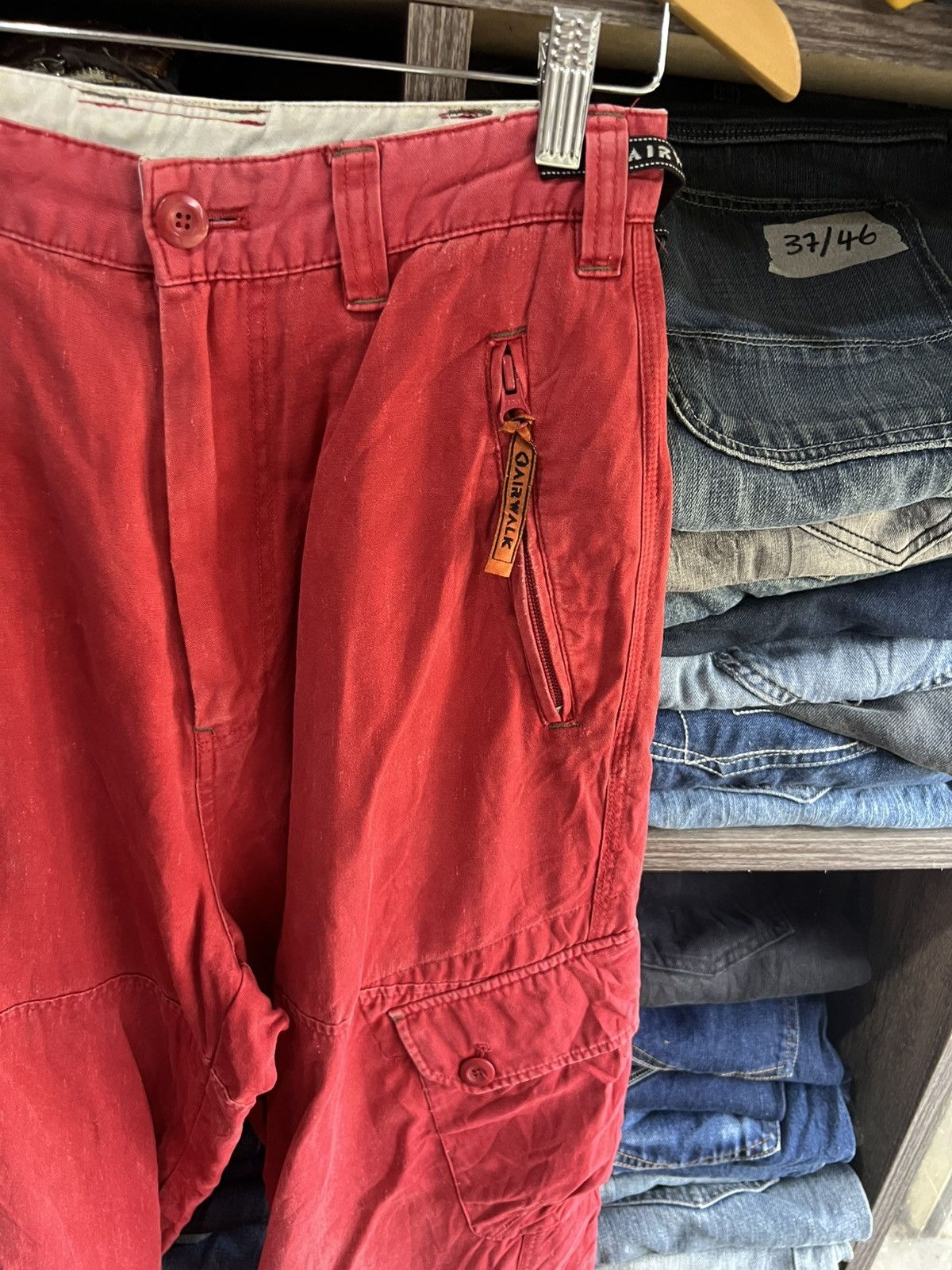 Airwalk 🔥Red Airwalk Multipockets Cargo Pant Size US 27 - 7 Thumbnail