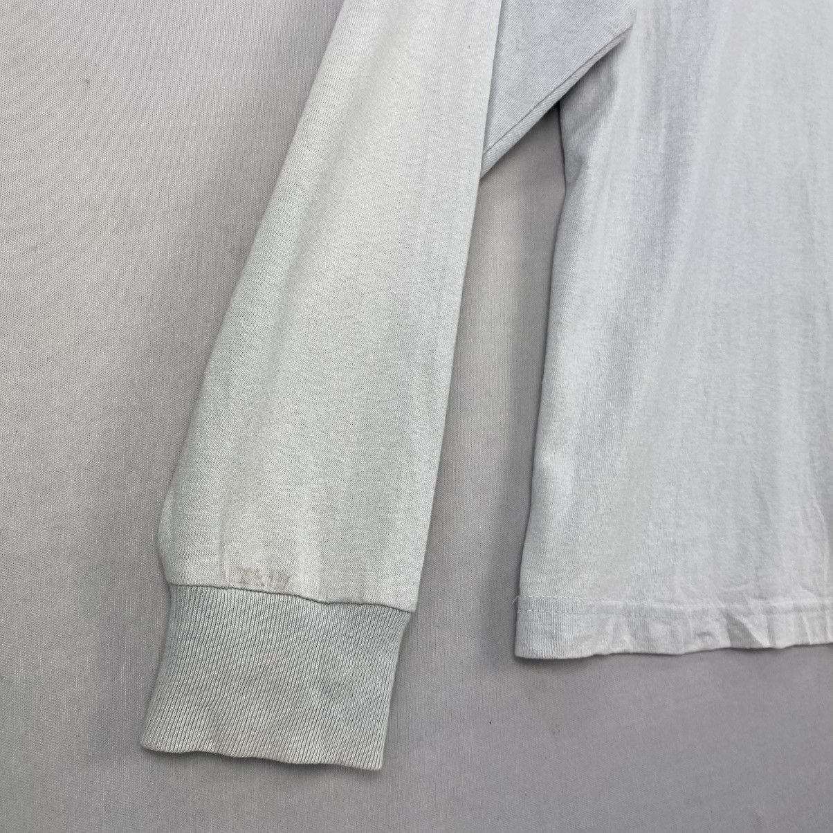 Japanese Brand OshKosh Basic Long Sleeve Tee Light Grey Vintage Fit Size US S / EU 44-46 / 1 - 6 Thumbnail