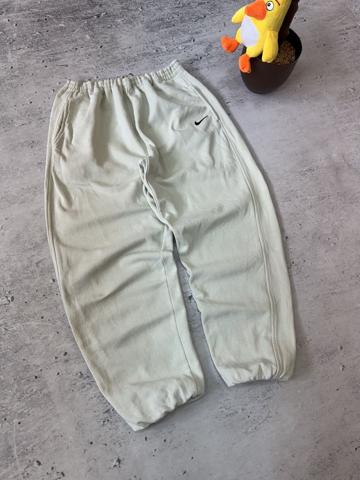Nike × Vintage NIKE VINTAGE Y2K OVERSIZE BAGGY FIT PANTS SWEATPANTS Size US 34 / EU 50 - 2 Thumbnail