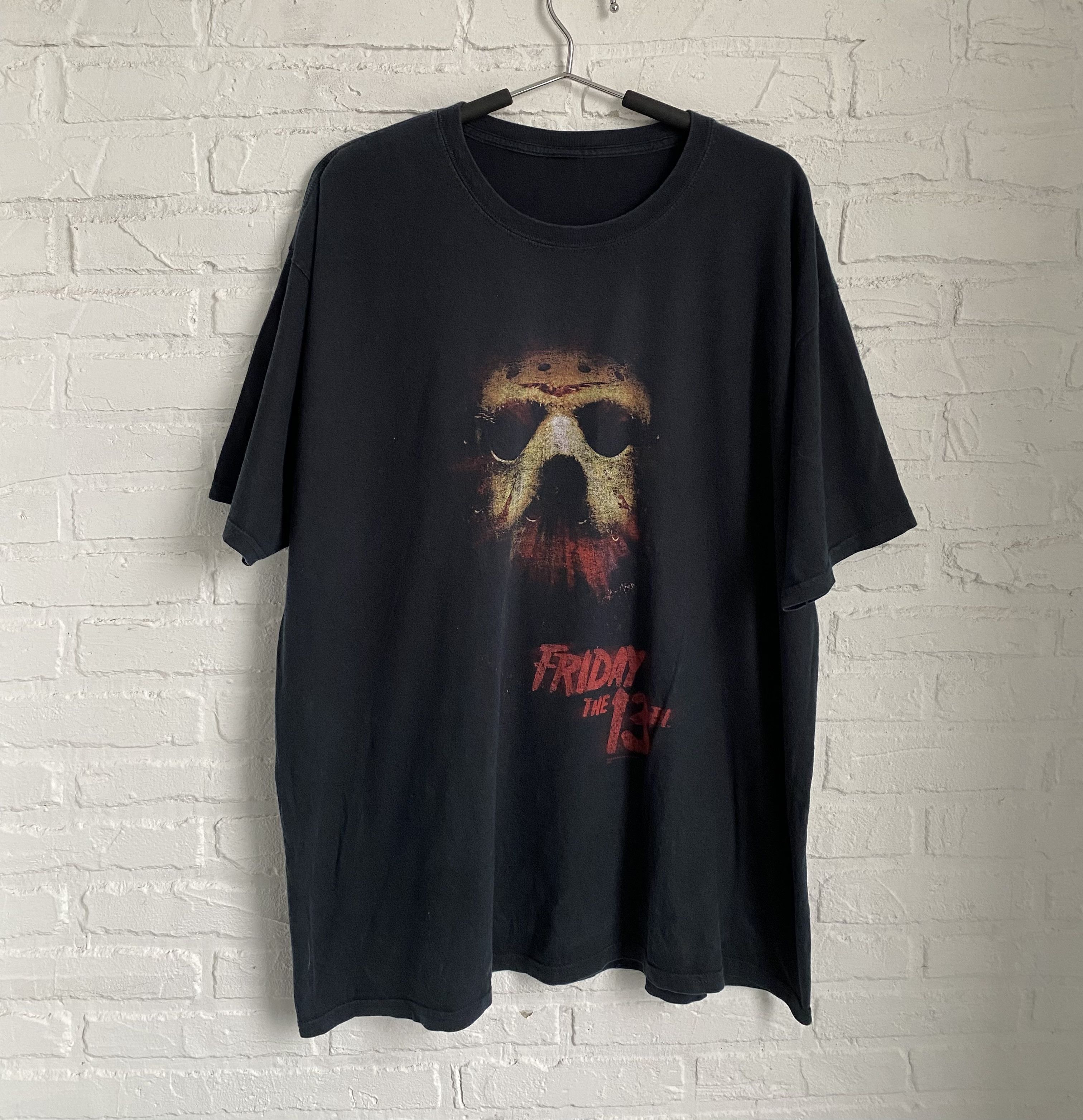 Vintage Vintage 2010 Friday the 13th Jason voorhees horror t-shirt Size US XL / EU 56 / 4 - 1 Thumbnail