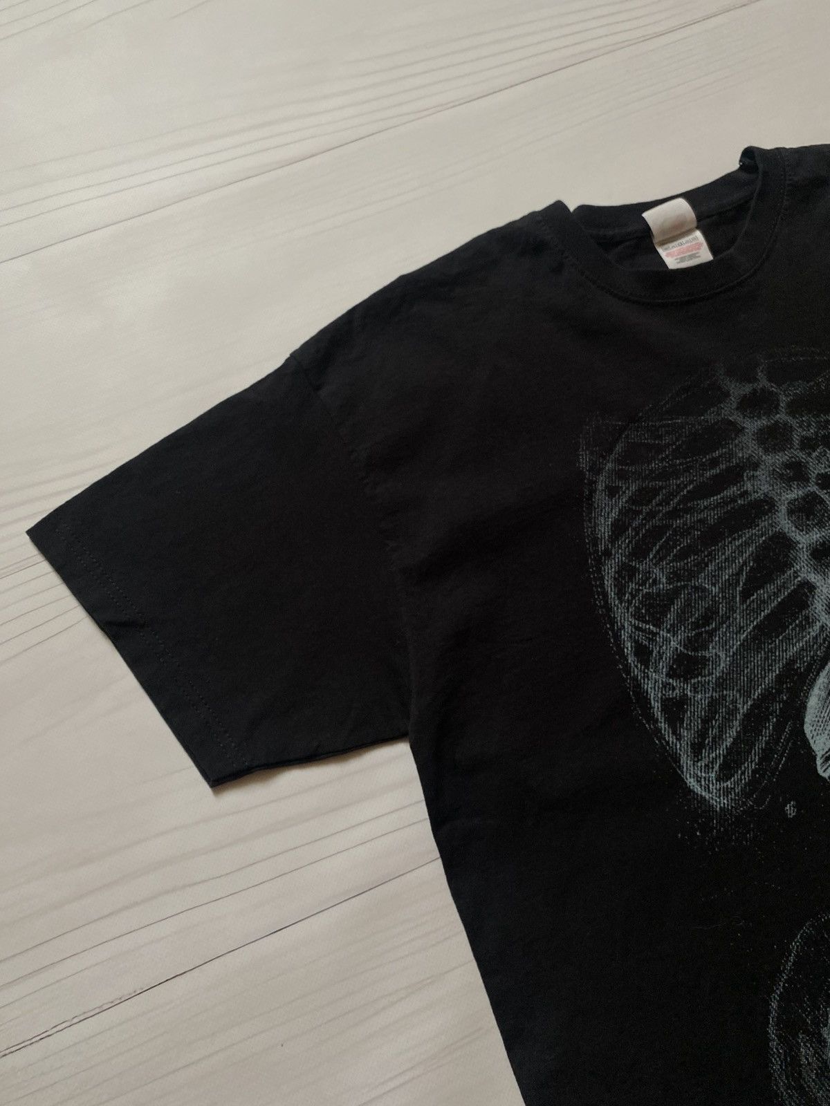 Fruit Of The Loom Vintage Xenomorph Alien X Ray horror movie y2k t shirt Size US XL / EU 56 / 4 - 6 Thumbnail