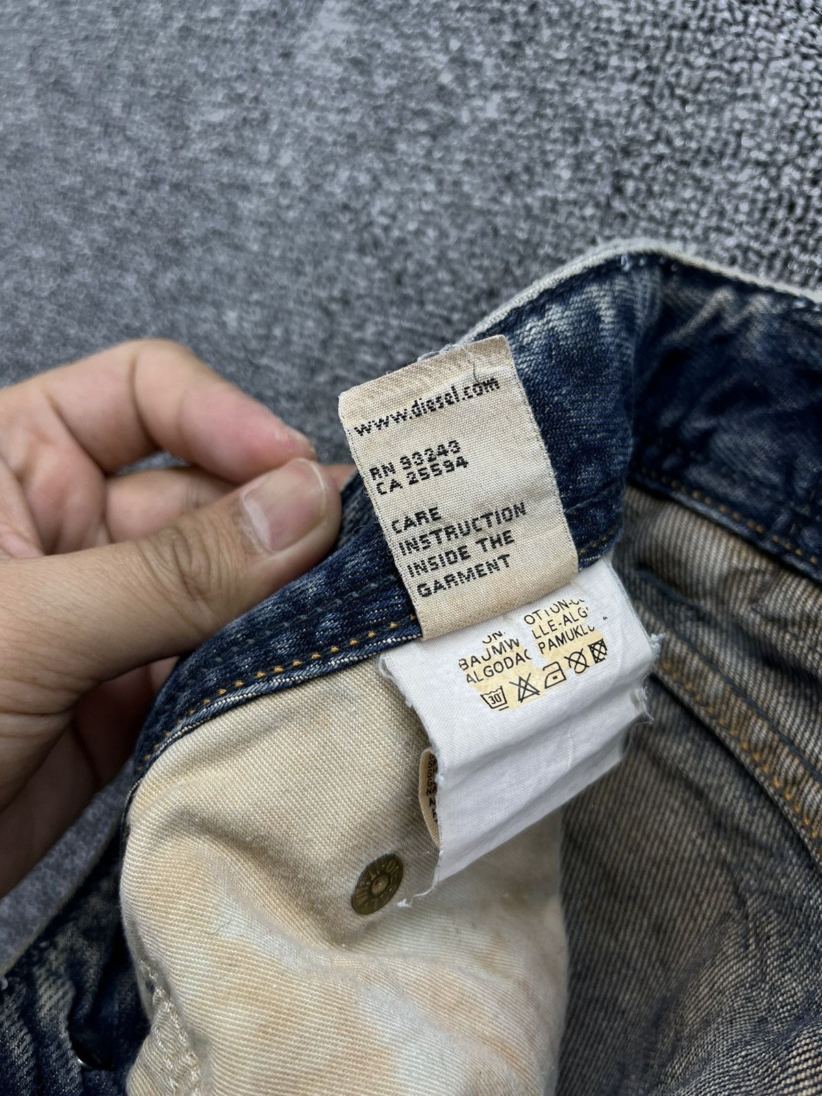 Diesel Vintage 90s Diesel Rare Punk Jeans Denim Pants Size US 29 - 8 Thumbnail