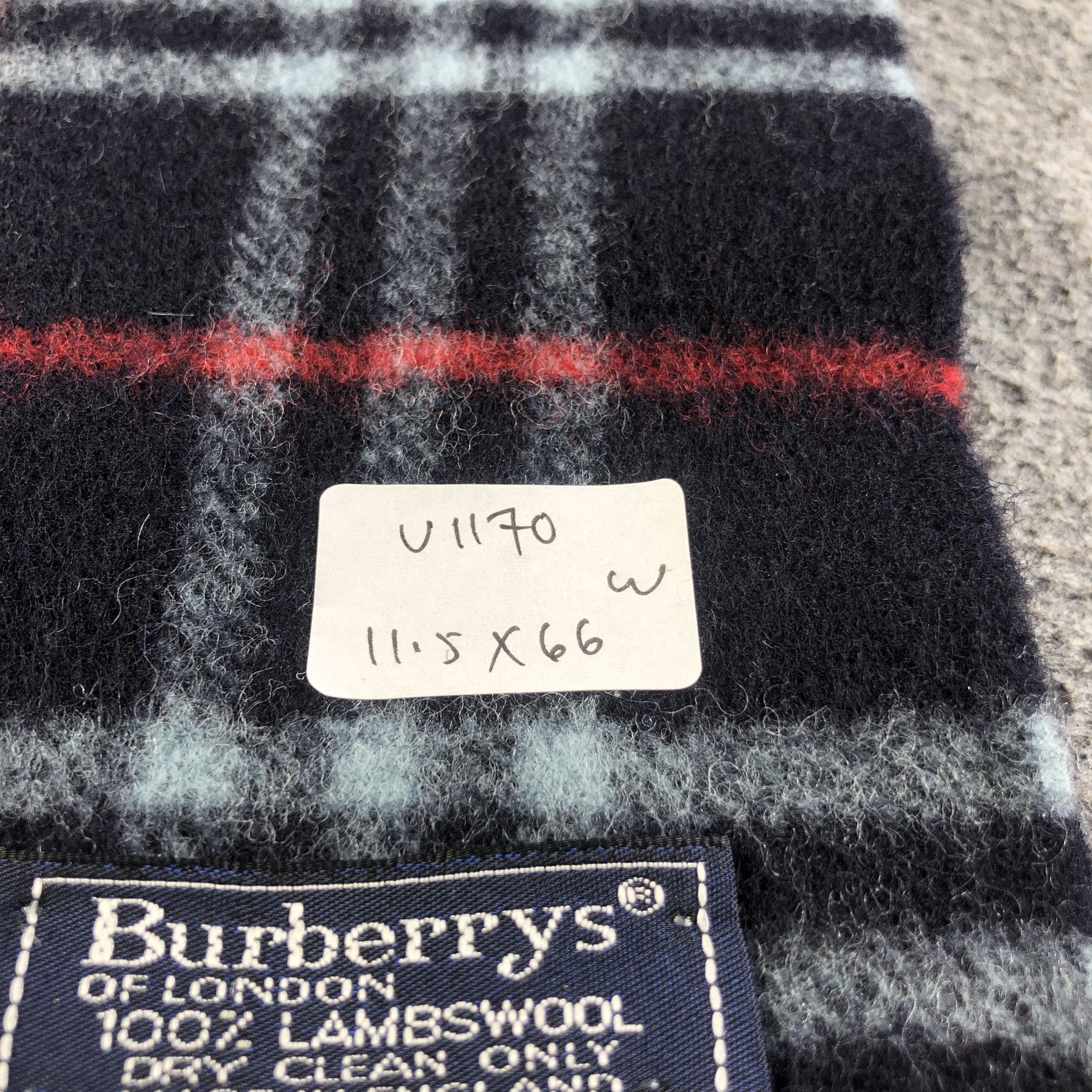Burberry Burberrys Nova Check Wool Scarf Muffler V1170 Size ONE SIZE - 5 Thumbnail