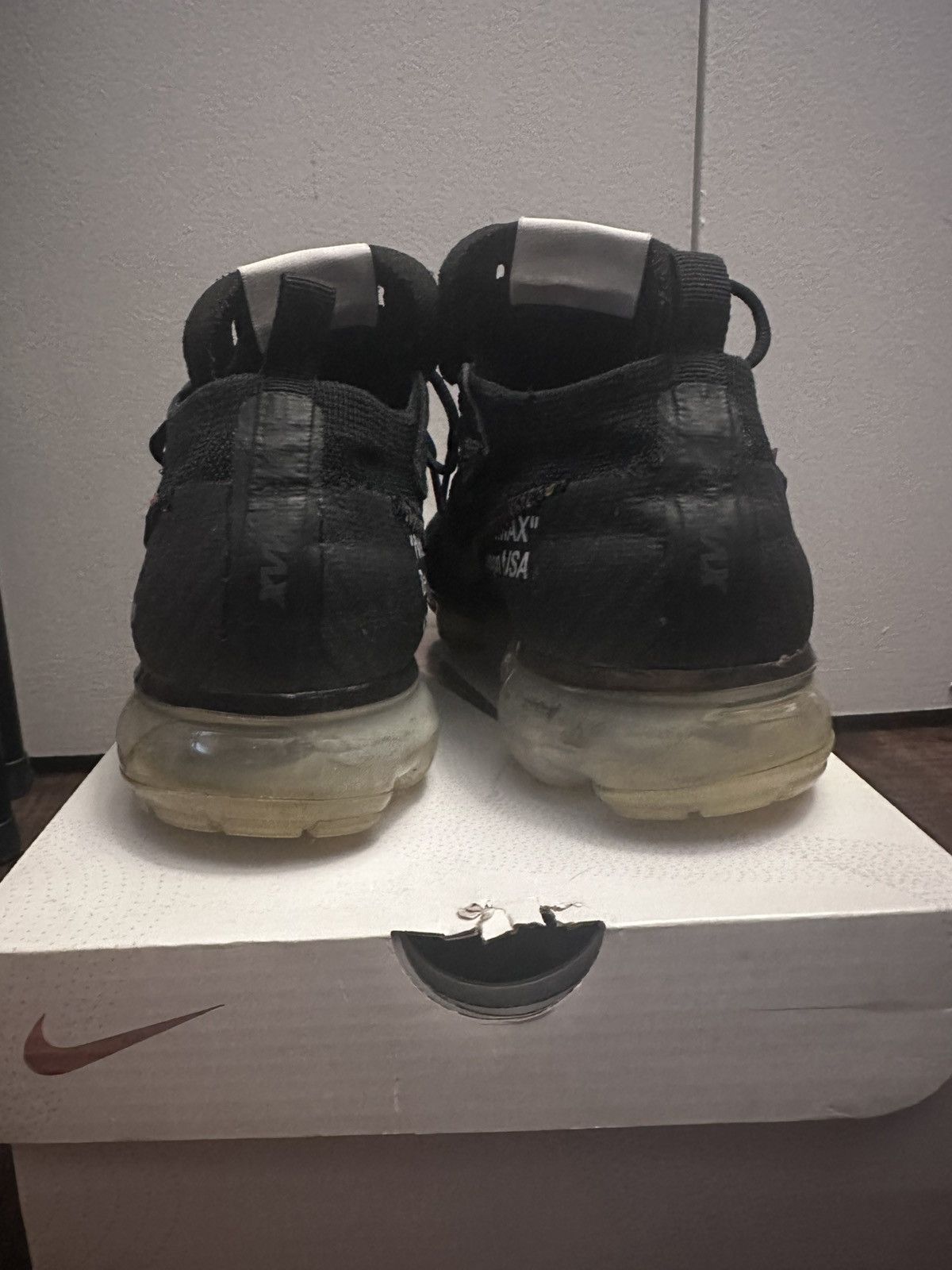 Nike × Off-White Nike Air VaporMax Off White Black (2018) Size US 8 / EU 41 - 6 Thumbnail