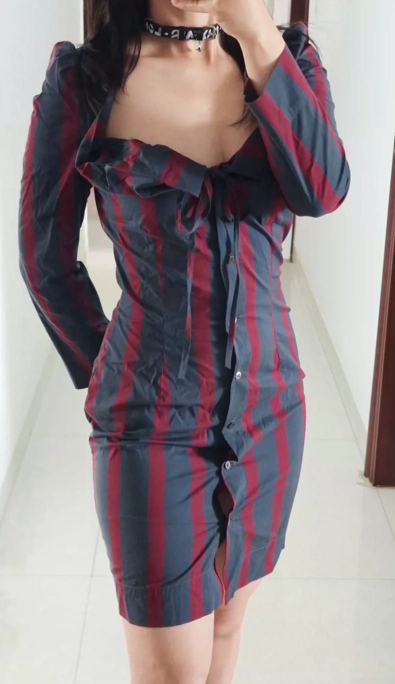 Vivienne Westwood Vivienne Westwood A dress with a corset and a baggy skirt Size S / US 4 / IT 40 - 9 Thumbnail