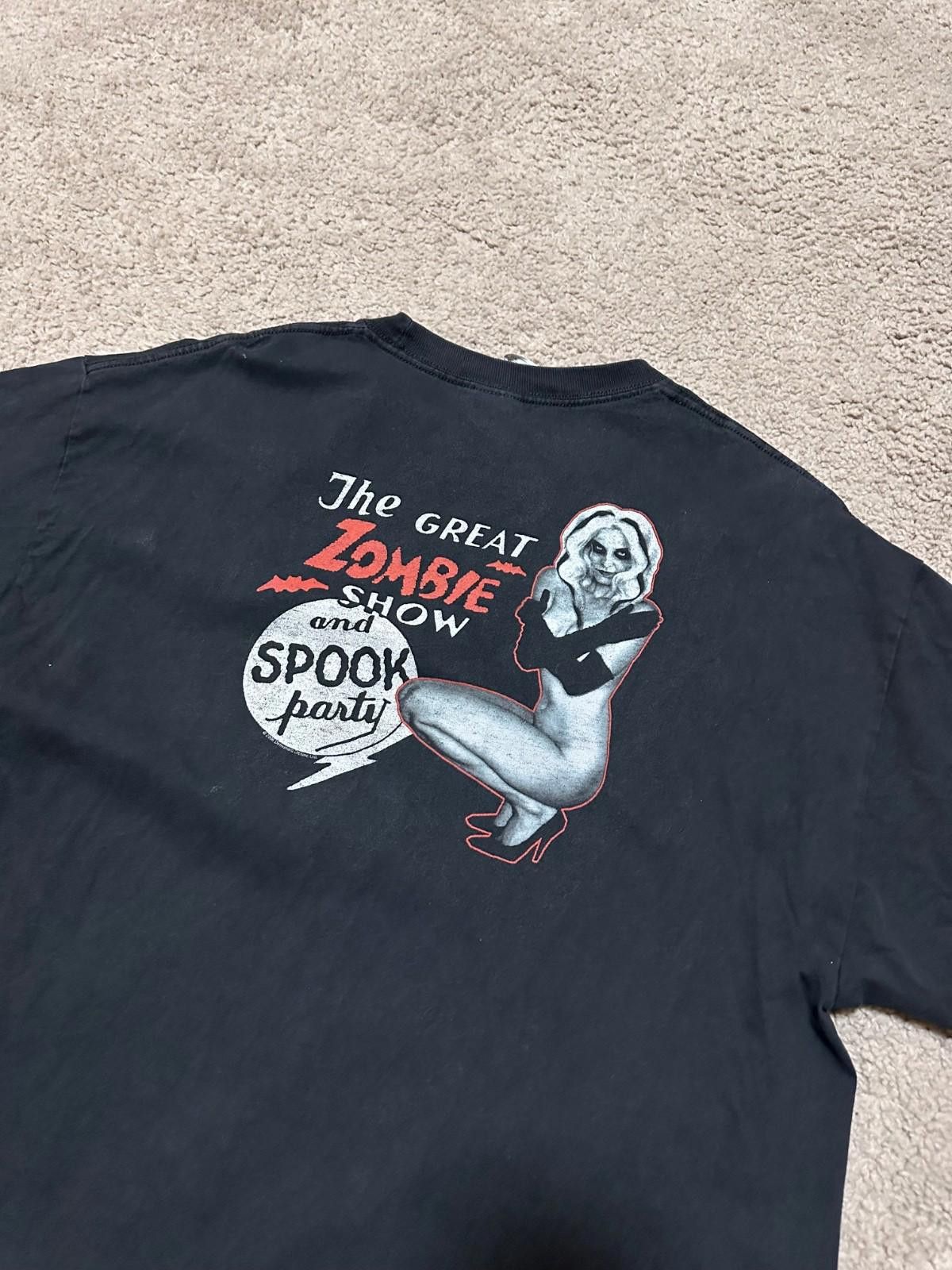 Other Rob Zombie Spooks A Poppin Vintage Concert Tee T-Shirt Sz XL Size US XL / EU 56 / 4 - 7 Thumbnail
