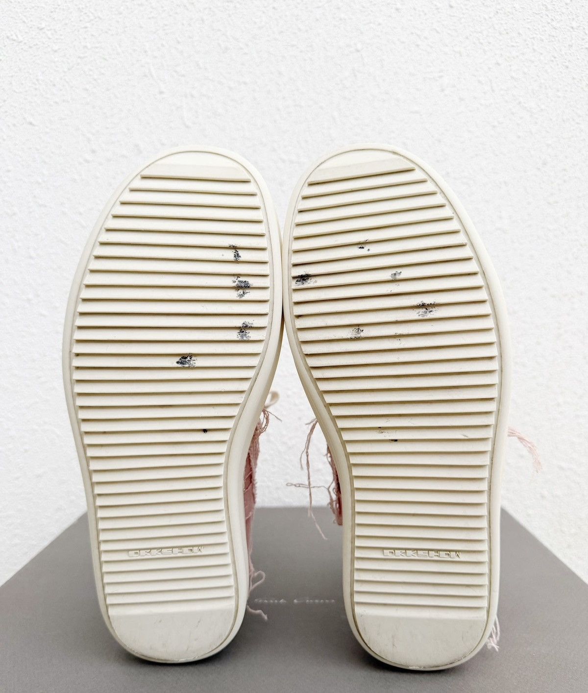 Rick Owens Rick Owens DRKSHDW distressed pink white low-top sneakers Size US 6 / IT 36 - 7 Thumbnail