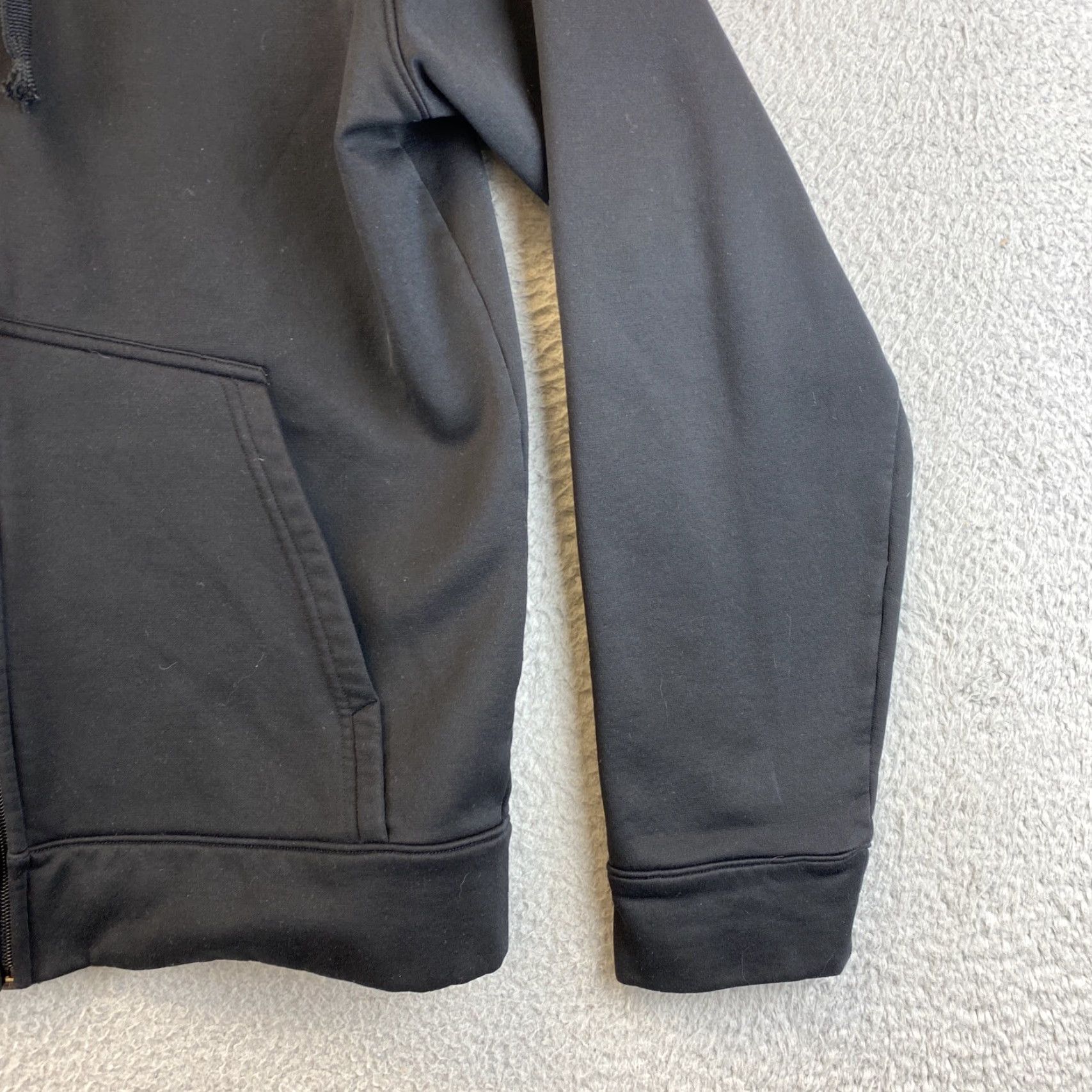 Under Armour Under Armour Men's Hoodie Logo SMALL Fleece Pullover Hooded Sweatshirt/ 76-49 Under Armour Logo Hoodie Sweatshirt Men’s Fleece Pullover Hooded Zip? Size US S / EU 44-46 / 1 - 2 Thumbnail