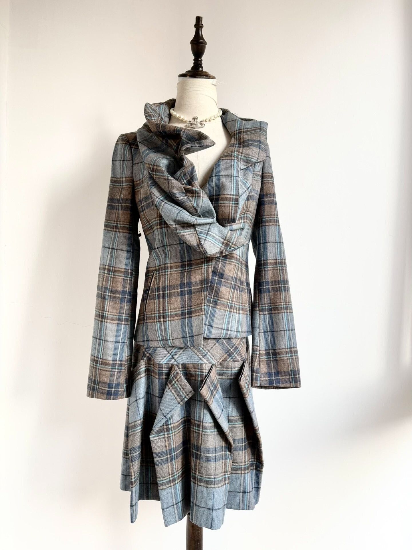 Vivienne Westwood Vivienne Westwood Gray Blue Check Set Size S / US 4 / IT 40 - 1 Thumbnail