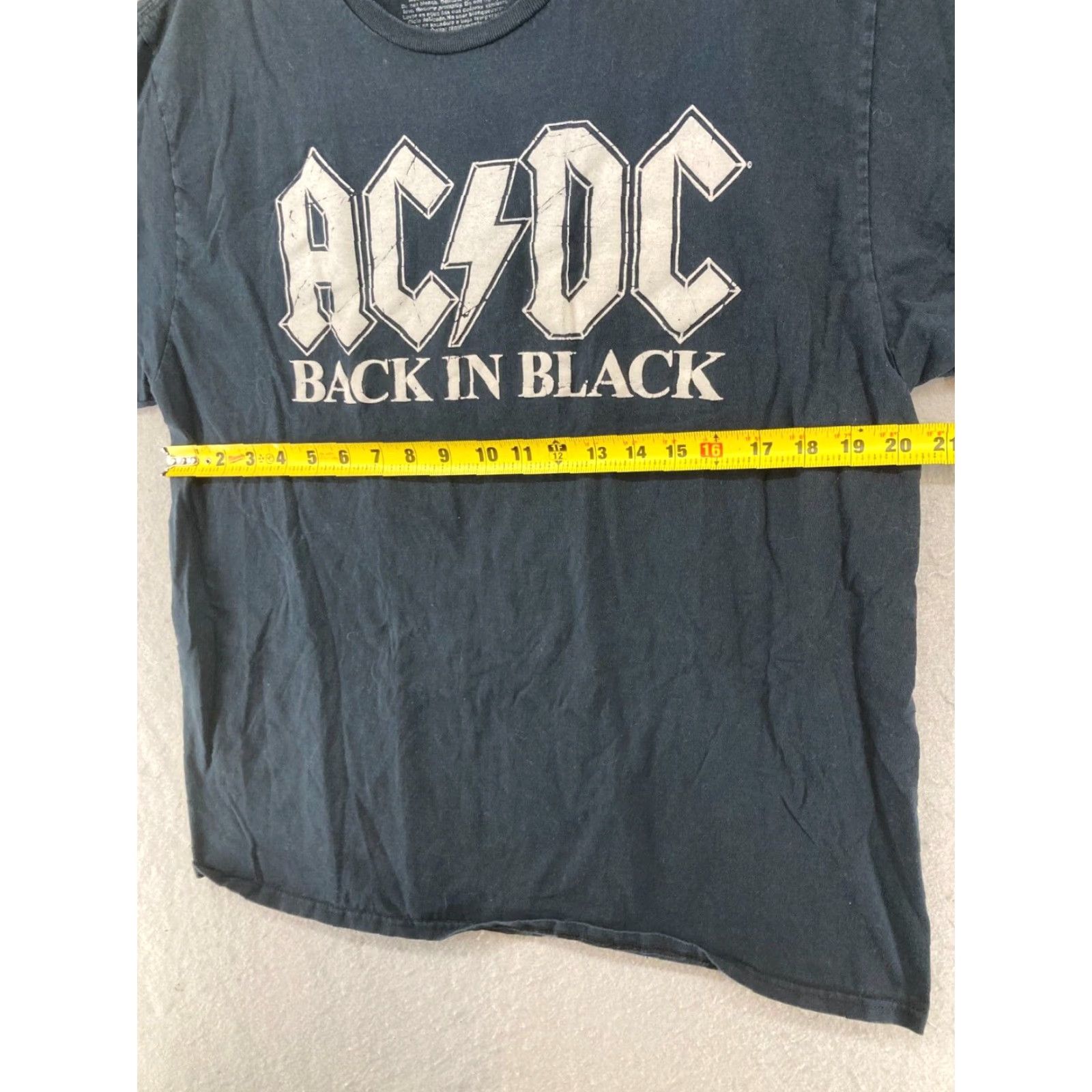 Logo 7 ACDC TShirt XL Black Logo Spellout Back In Black Shirt Mens XL Black Logo Band Music Rock Size US XL / EU 56 / 4 - 4 Thumbnail