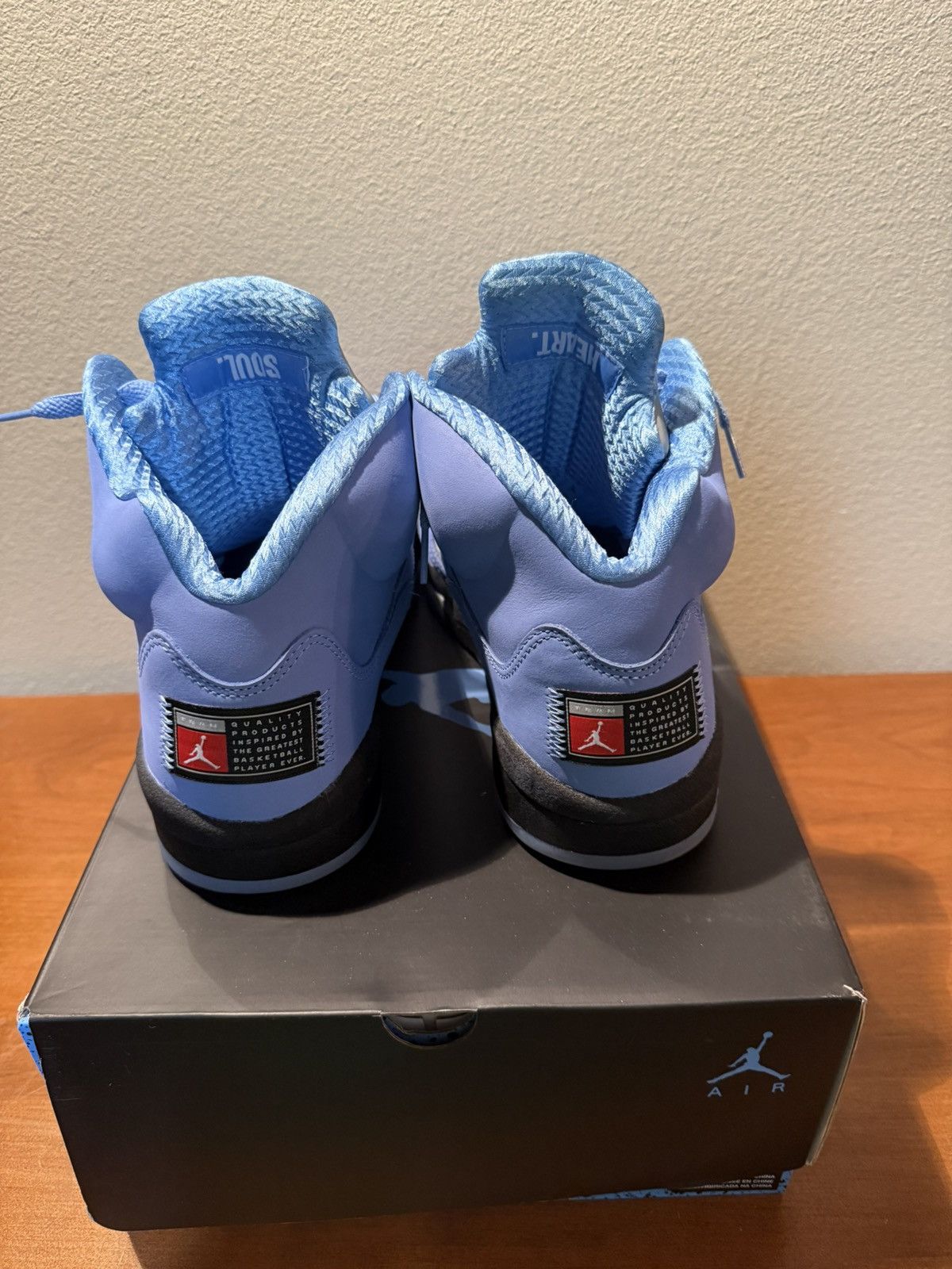 Jordan Brand × Nike Jordan 5 UNC Size US 12 / EU 45 - 4 Thumbnail